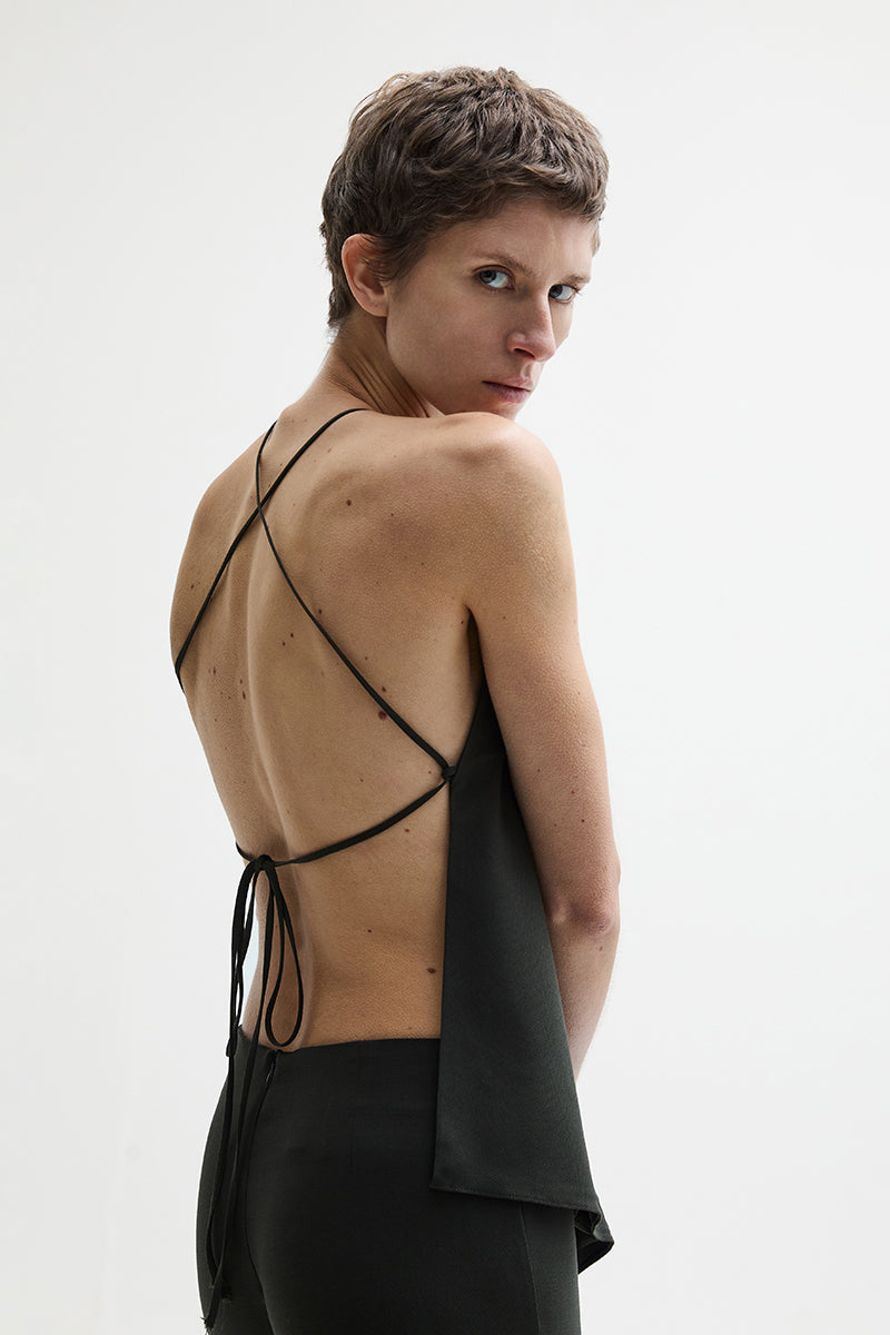 ATU Body Couture Crane Haut Kaki Dos Nu Laine