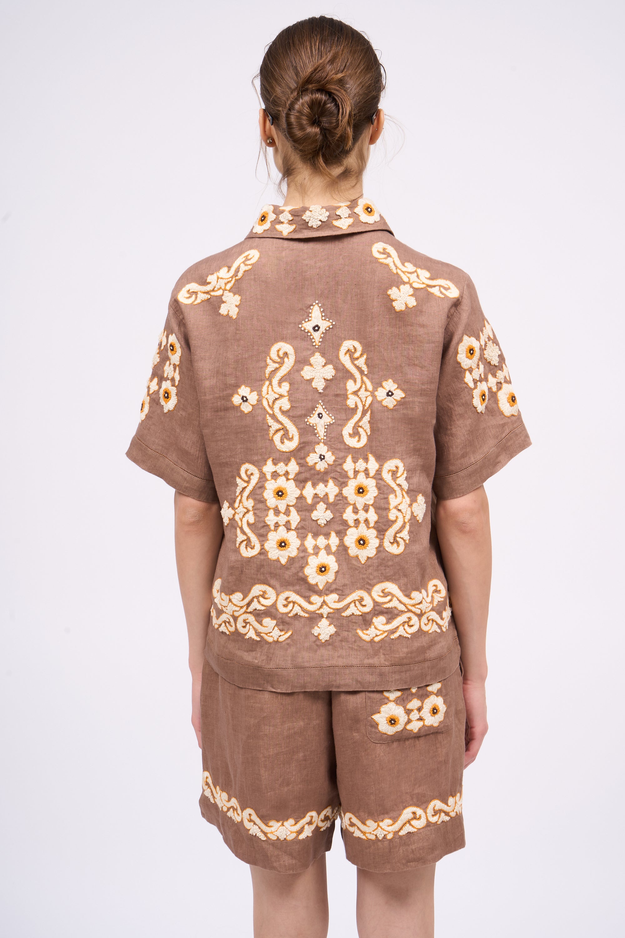 PAUL & JOE Chemise ramie brodée marron manches 3/4