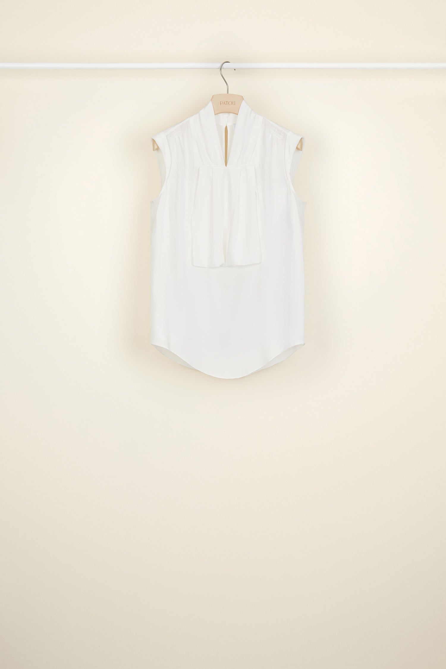 Patou TO011 top sans manches perle en soie