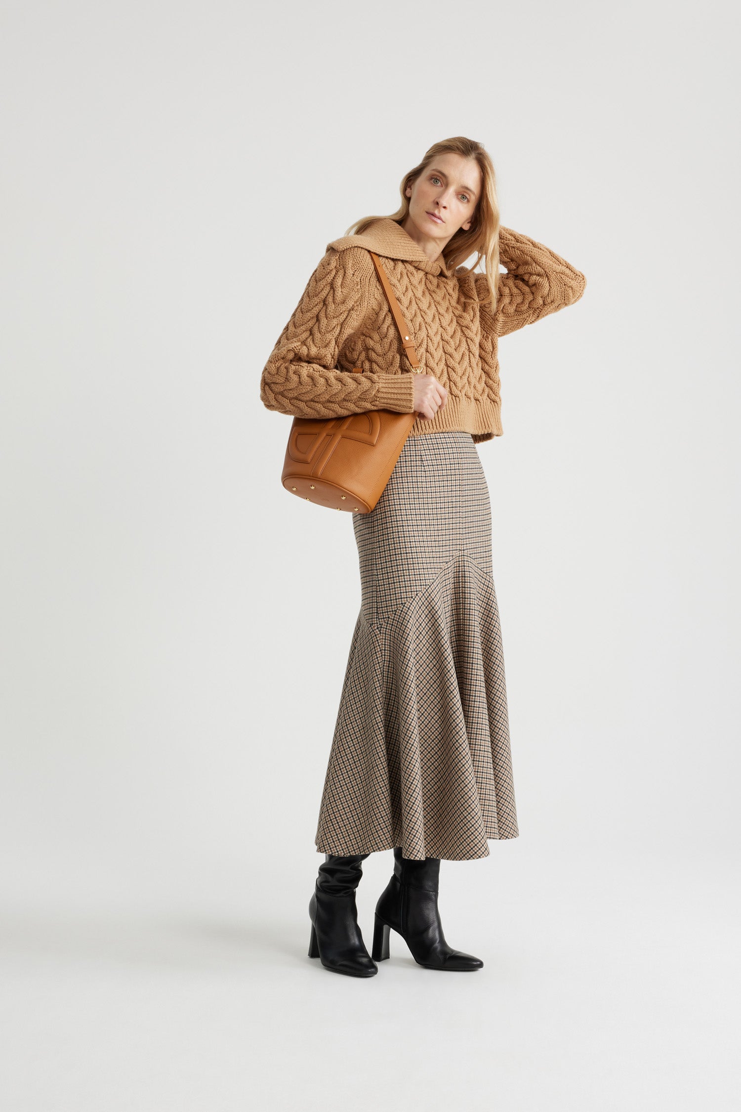 Patou KN199 pull torsadé Chestnut laine