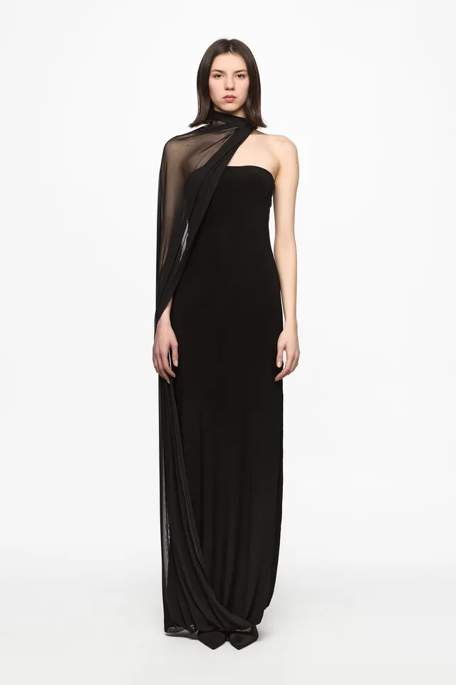 ATU Body Couture robe longue tube noire cape tulle à fente