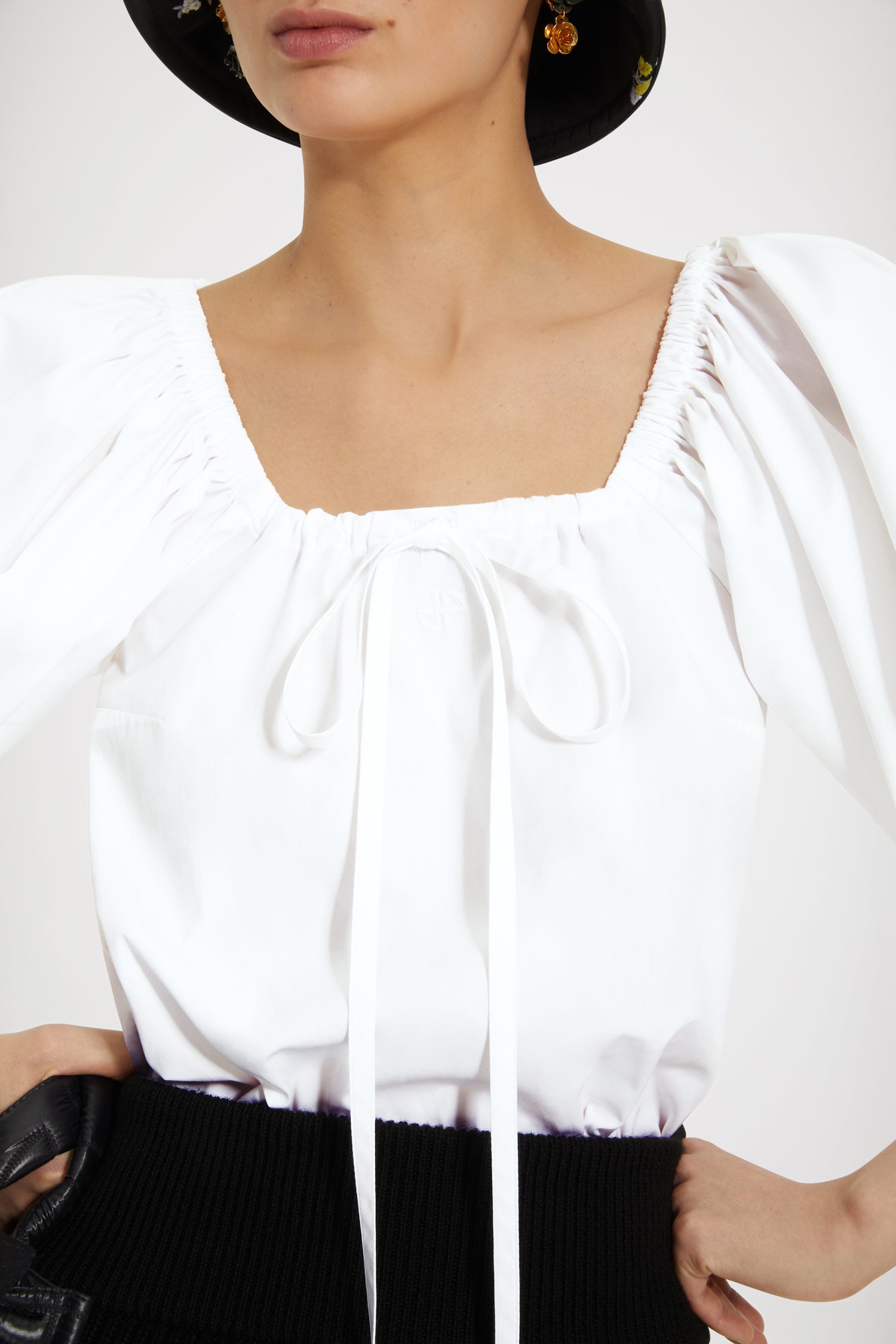 Patou TO030 top blanc coton bio col carré