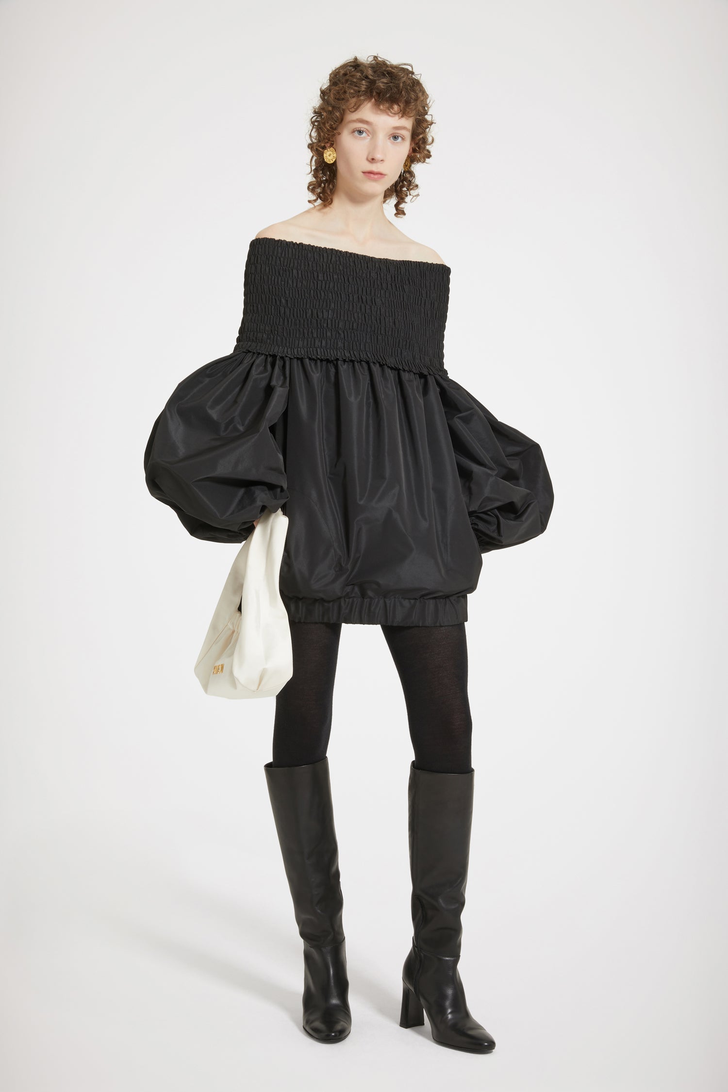 Patou DR127 robe noire faille épaules dénudées femme