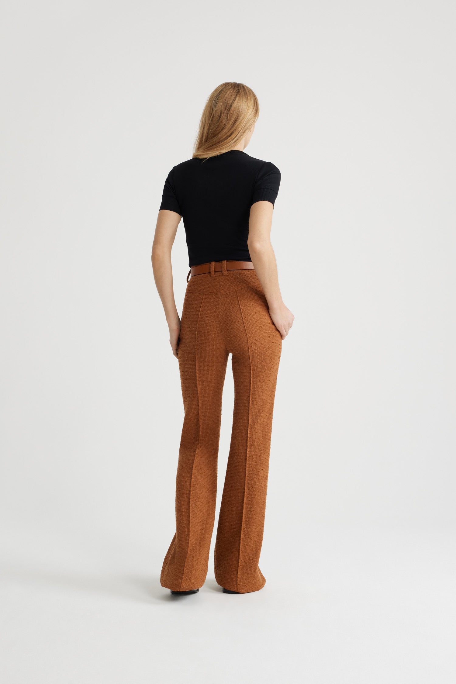 Patou Henley JE132 top coton bio noir coupe ajustée