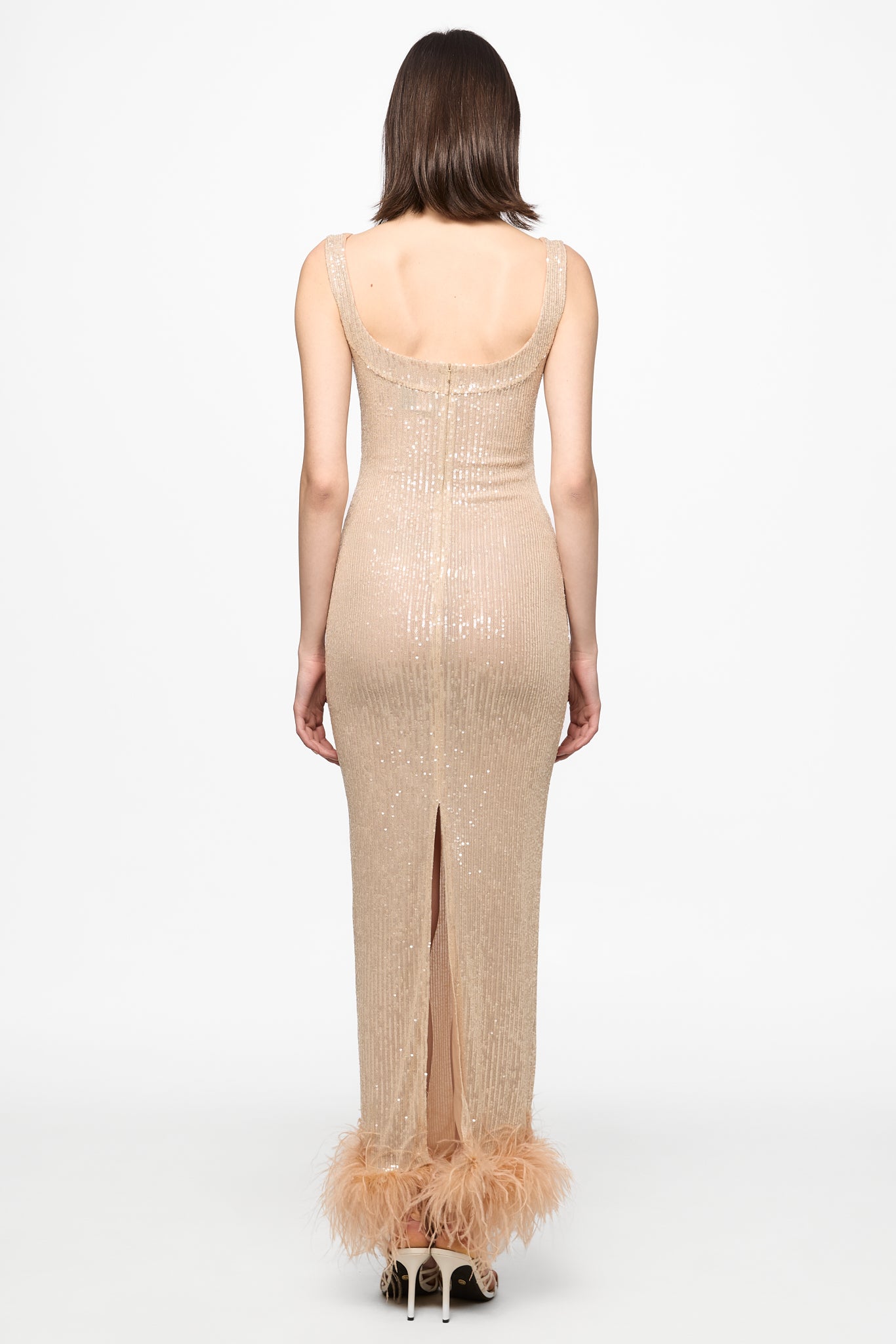 ATU Body Couture Sequins robe midi sequins nude plumes col montant