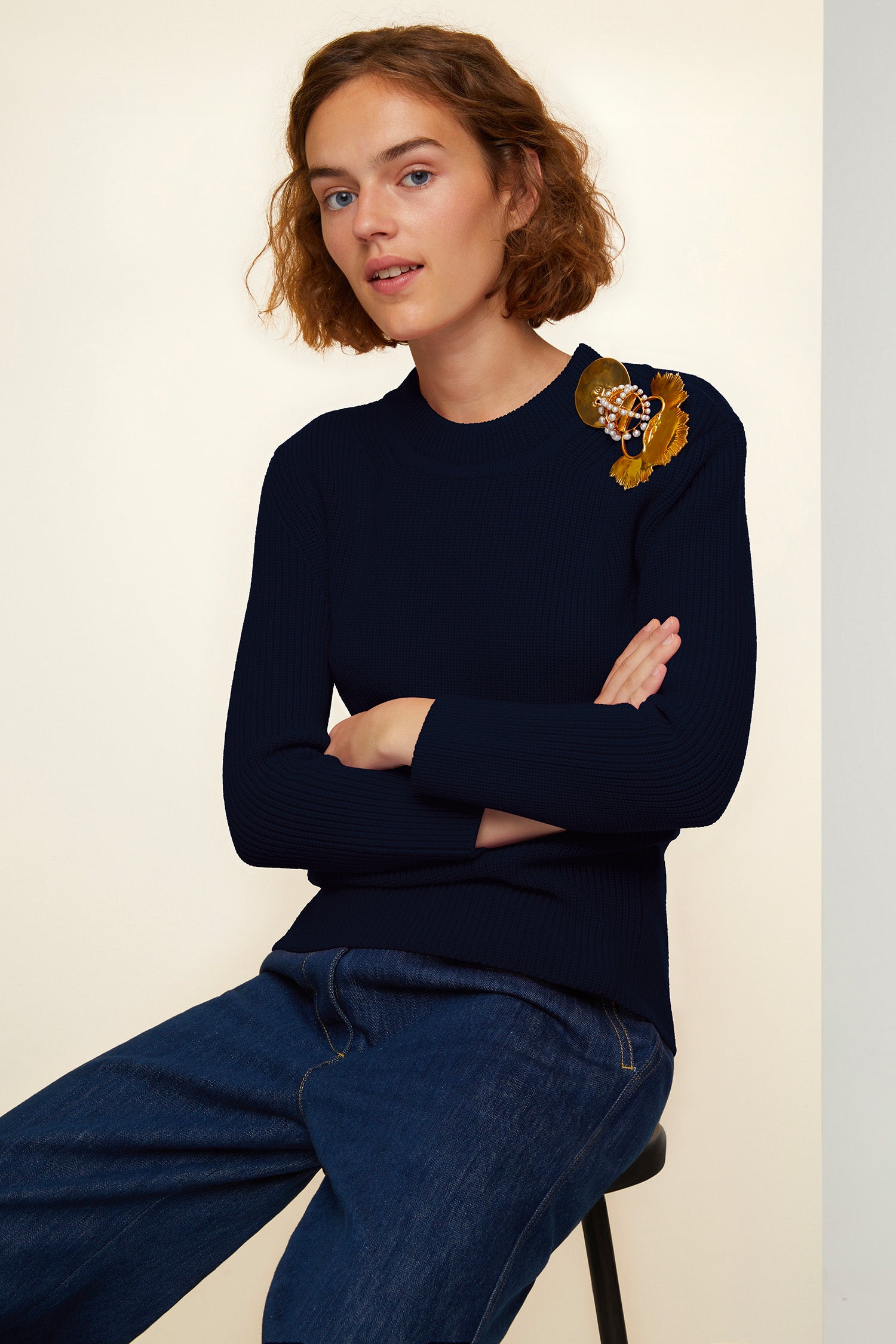 Patou KN004 pull laine mérinos bleu Navy broches