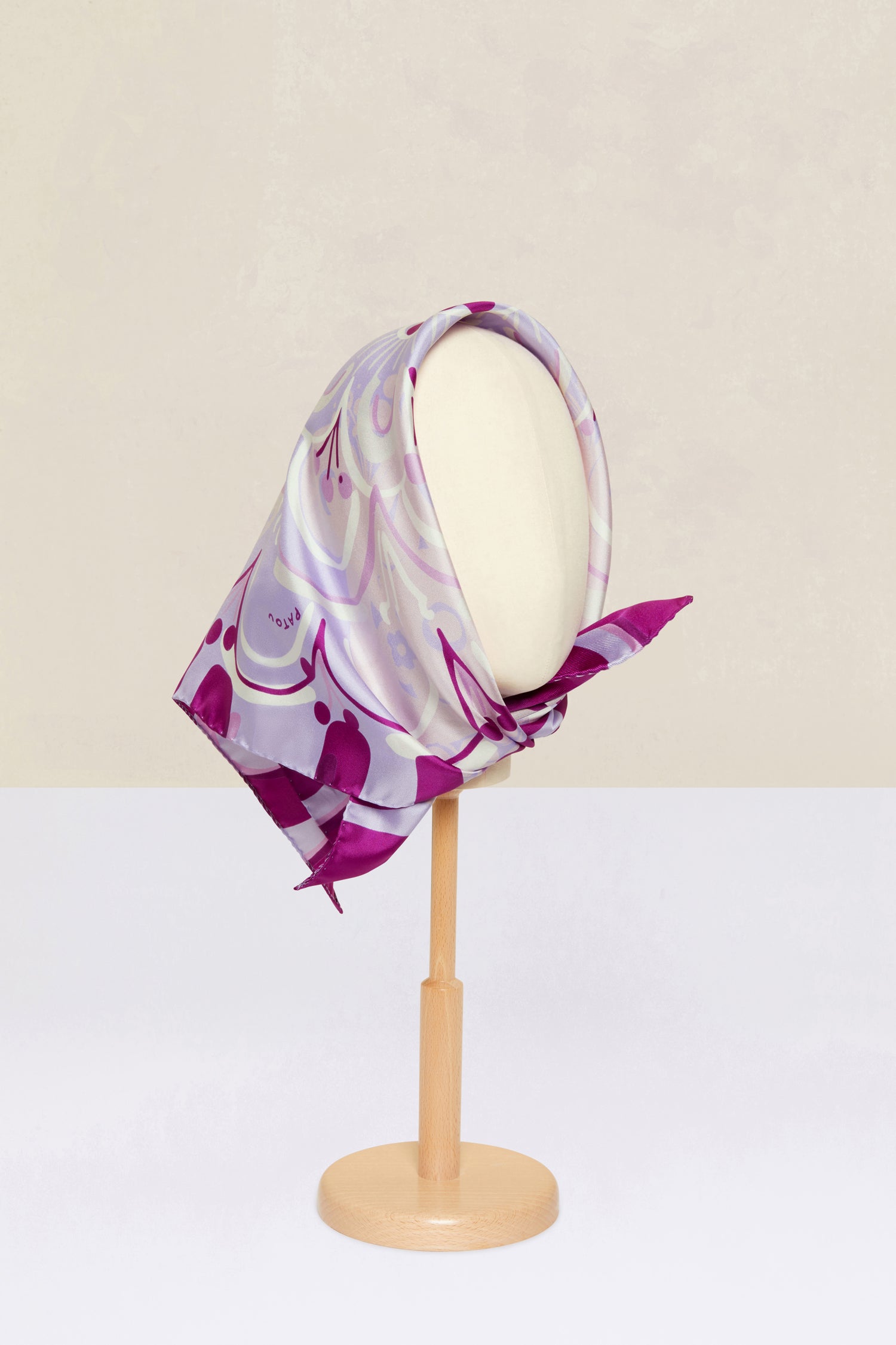 Patou AC013 foulard soie Wisteria Flower TU violet