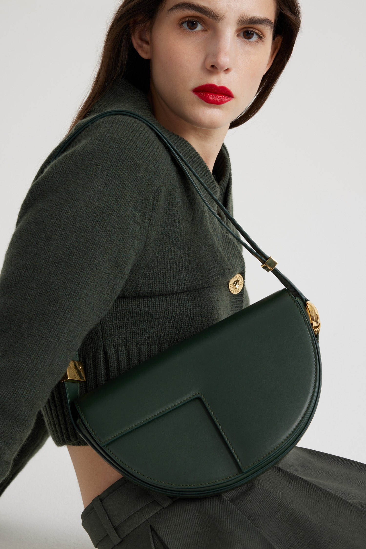 Patou H24BA0015000754B sac cuir vert bouteille