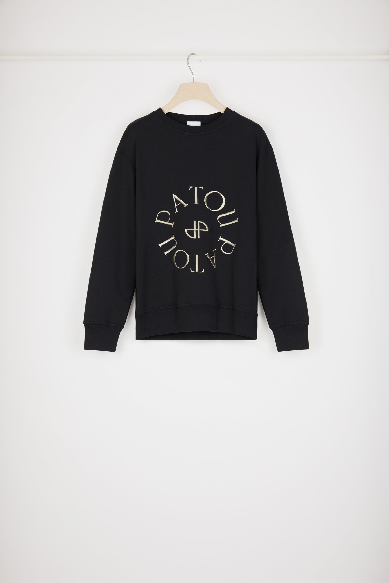 Patou P23JE070 sweat coton bio noir médaillon