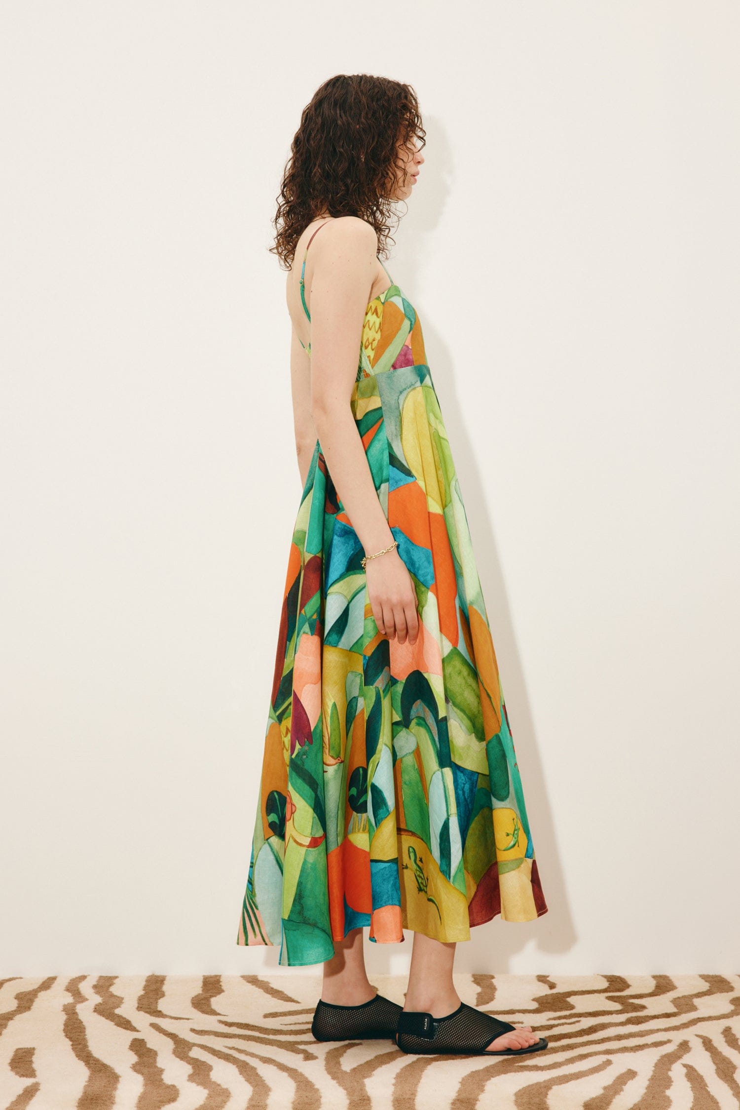 Alemaïs Mokshini robe midi lin jungle
