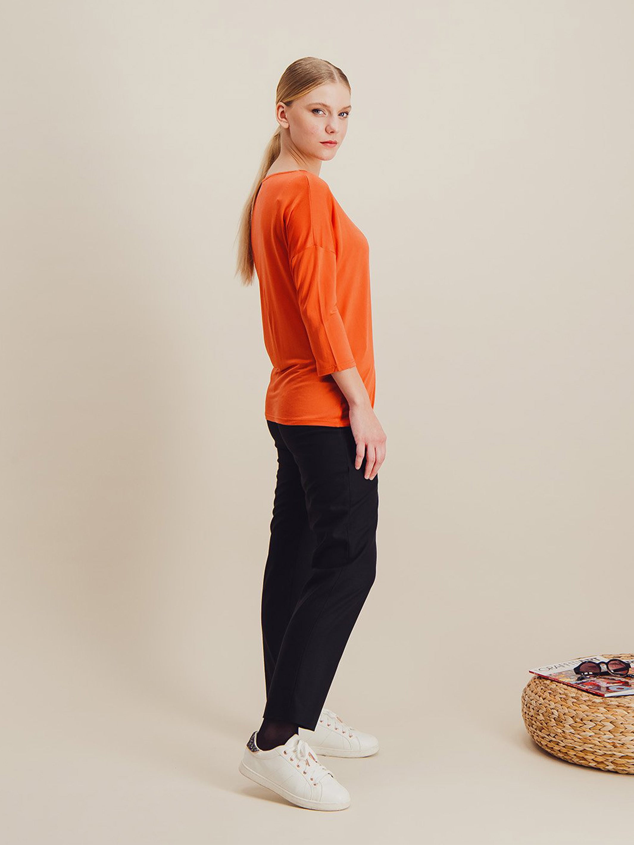 Anahide Saint André Iris tee-shirt soie vert amande