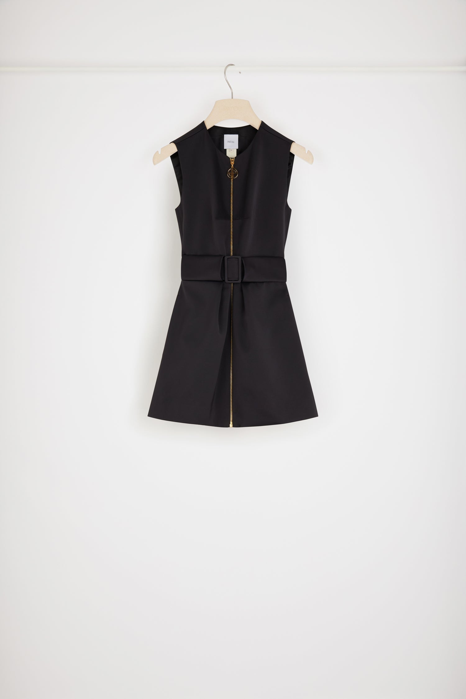 Patou DR093 robe mini satin recyclé noire zip taille 34-44