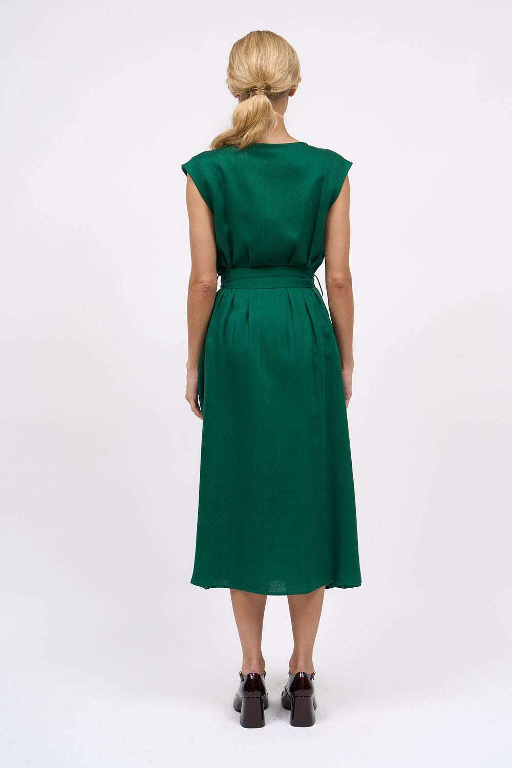 Paul & Joe Shanghai robe midi en lin sans manches