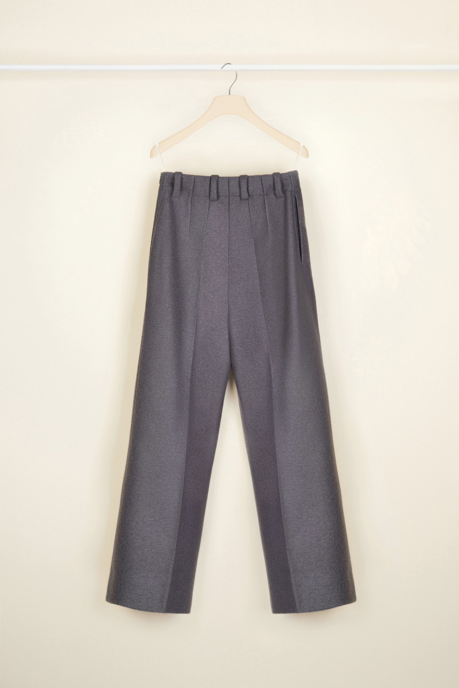 Patou TR012 H21TR0120070960A pantalon gris laine large