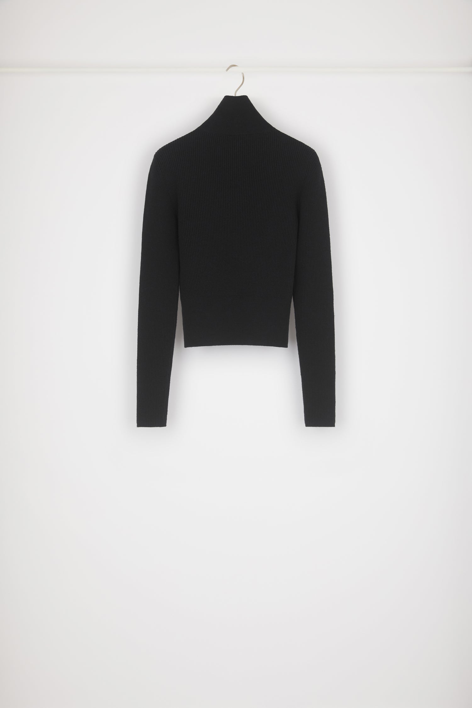 Patou KN058 pull maille côtelée col montant noir