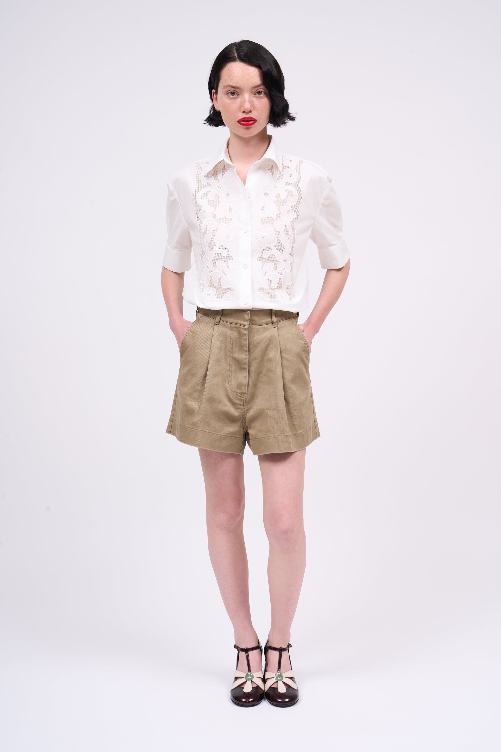 Paul & Joe Nestor short court twill coton beige indigo