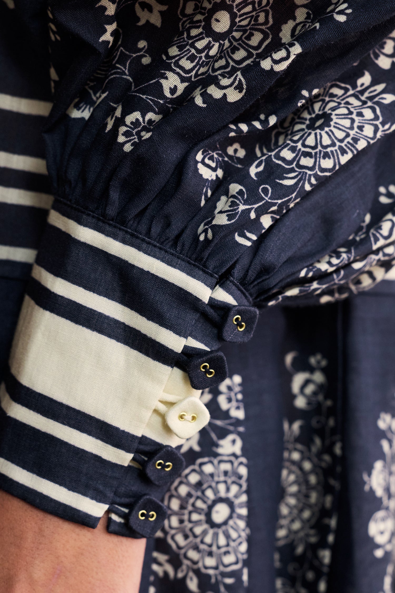 Alemais Banderra robe chemise midi ramie fleurie