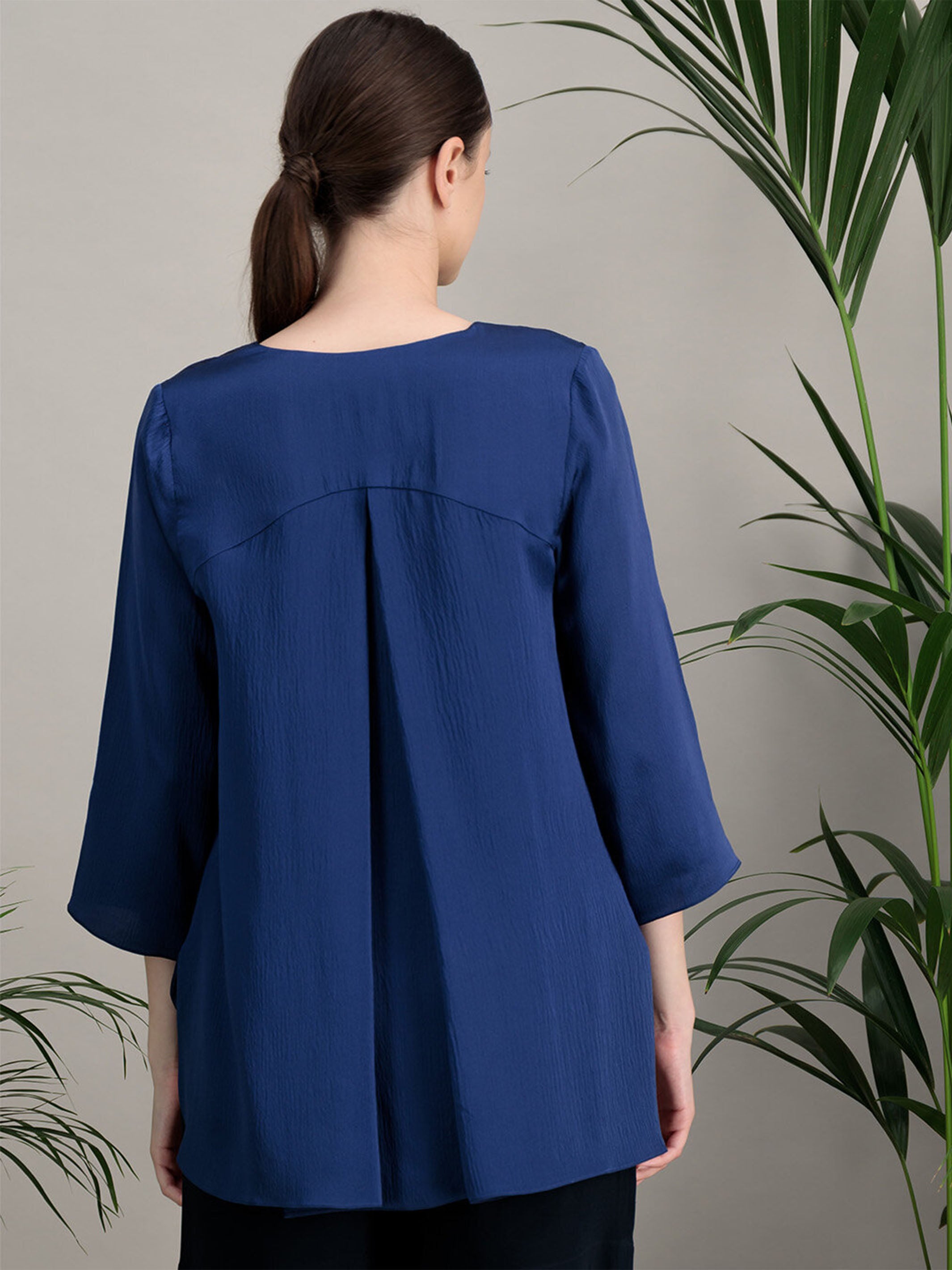 Anahide Saint André Kurta top soie bleu indigo fluide