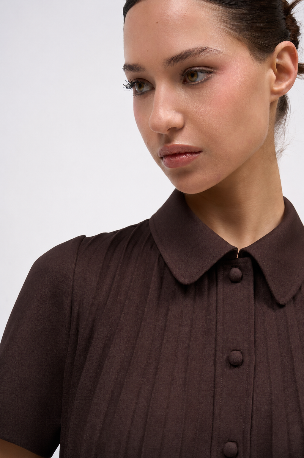 PAUL & JOE FILIPPA robe courte plissée laine cady col polo