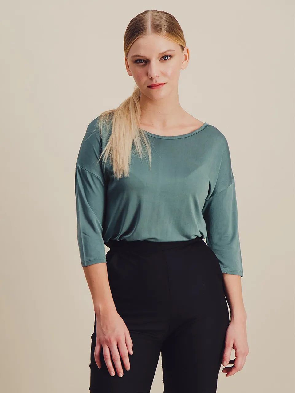 Anahide Saint André Iris top maille soie vert
