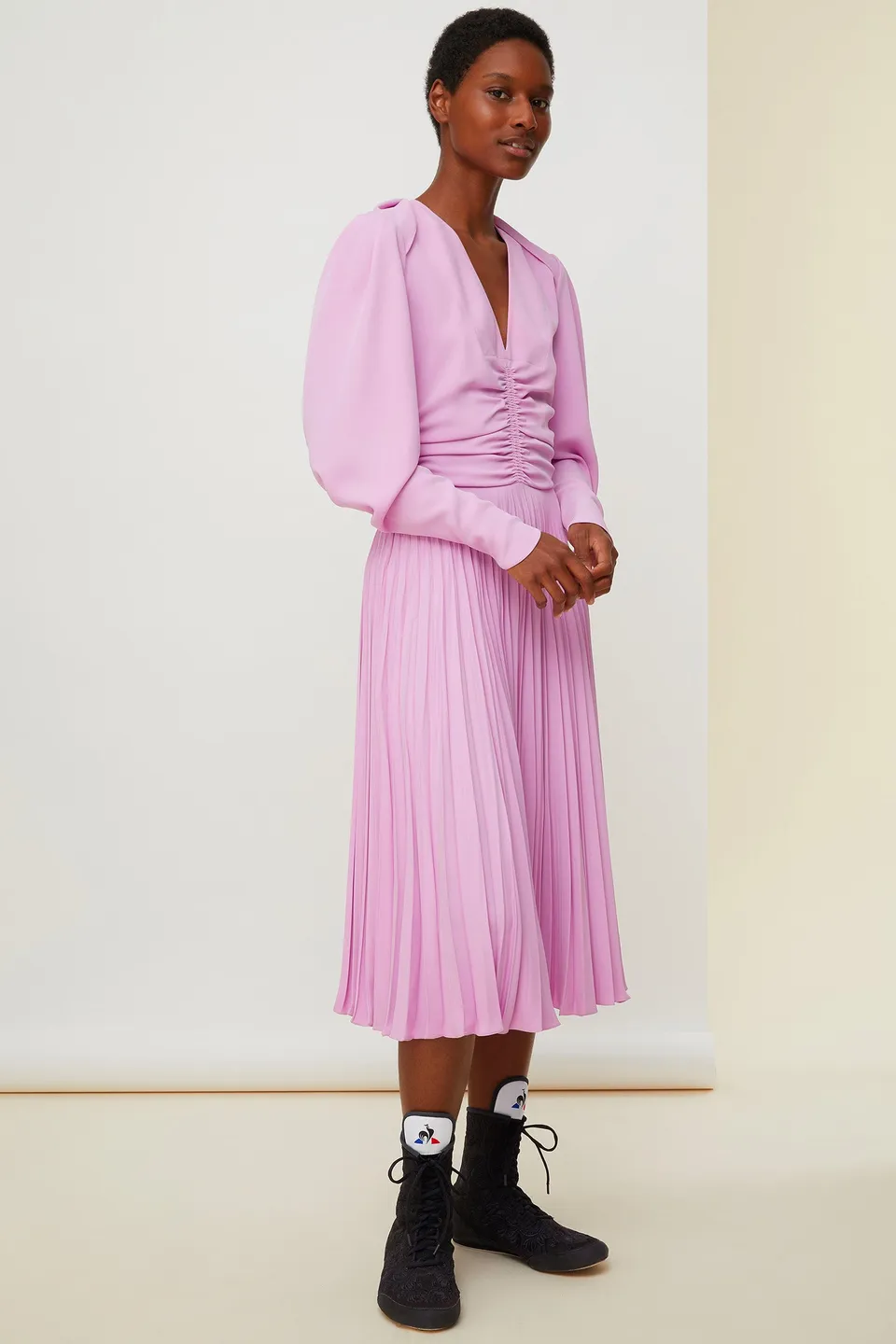 Patou H20DR010 robe midi plissée lilas