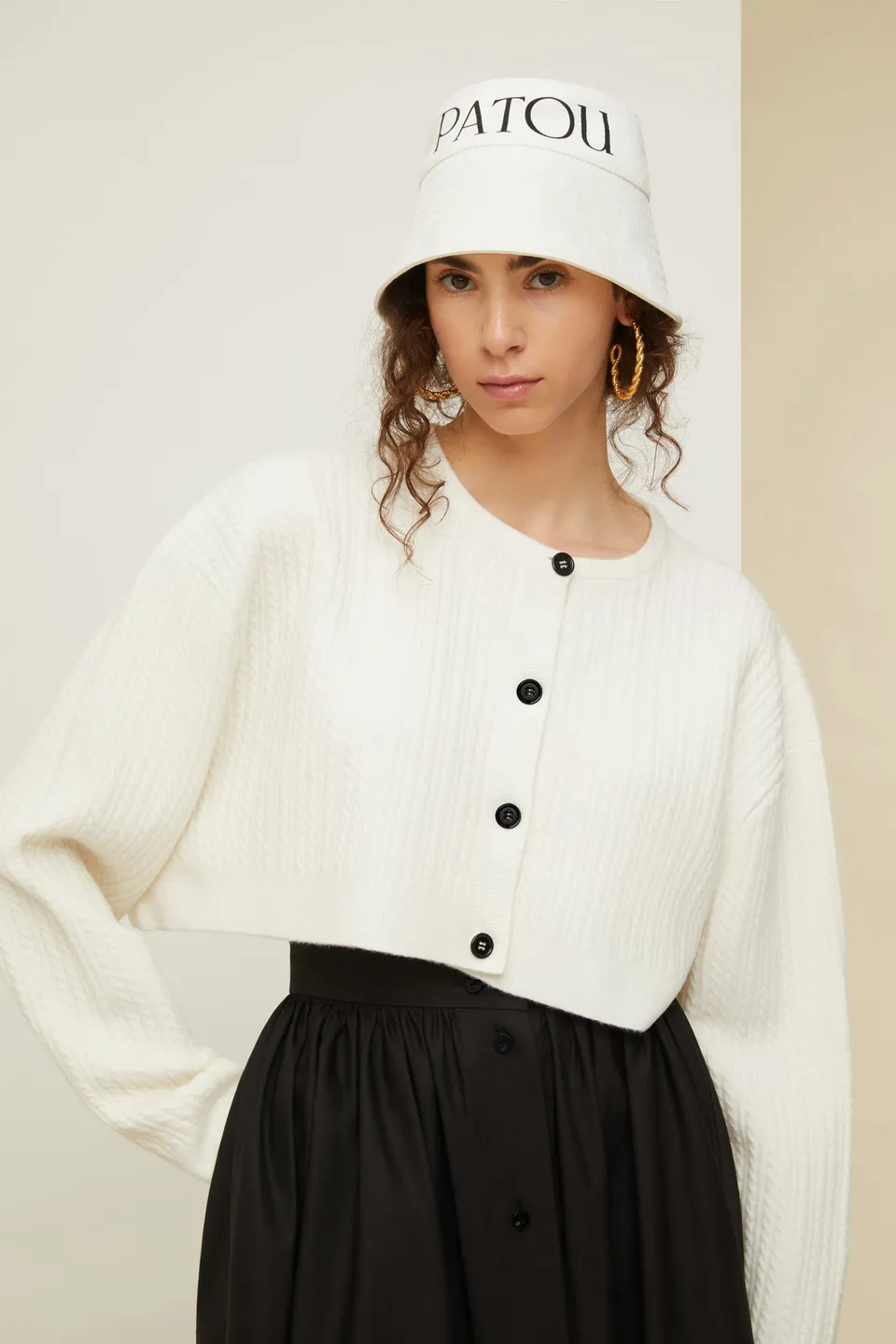 Patou KN073 cardigan court torsadé laine recyclée blanc