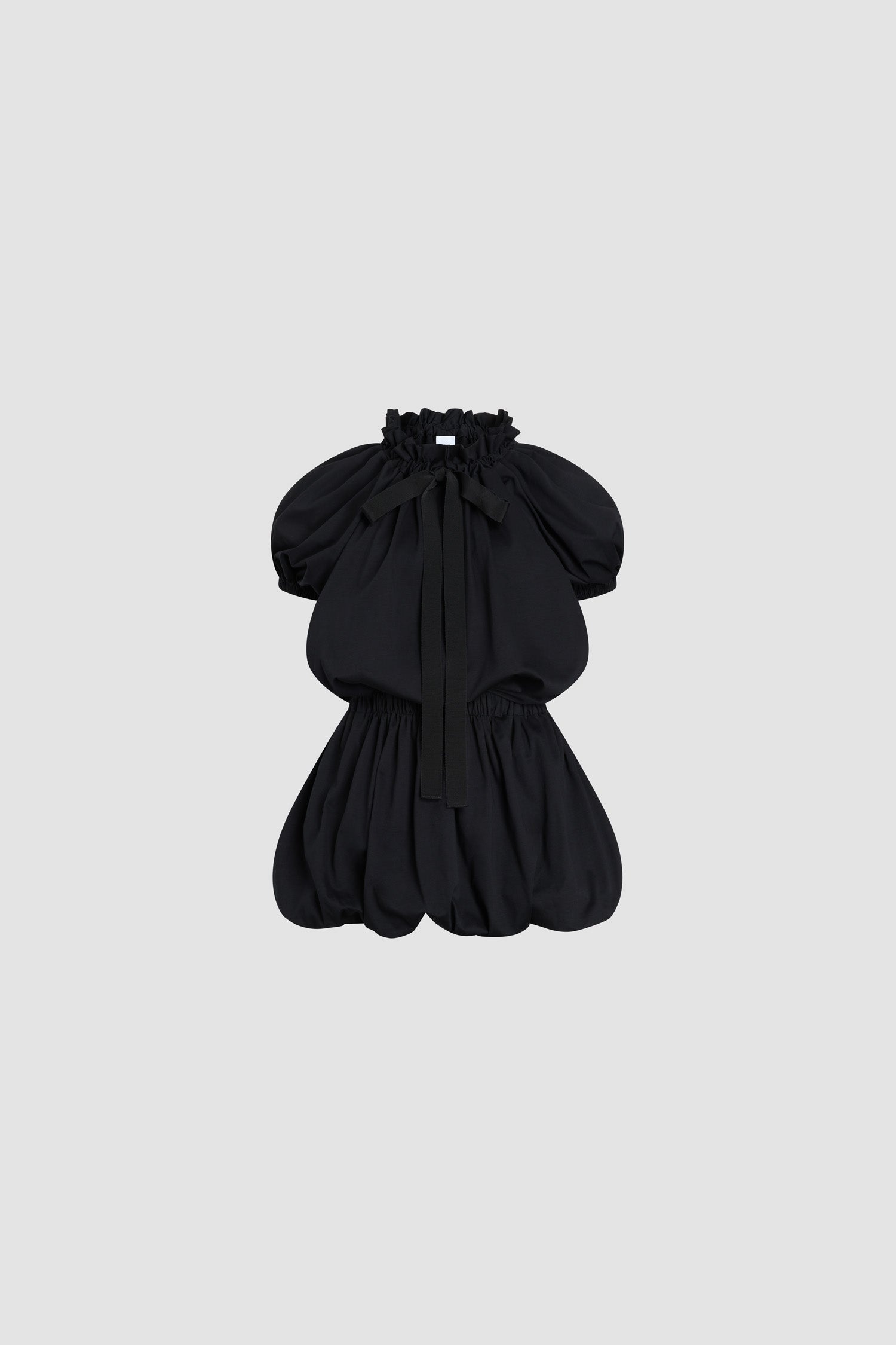 Patou JE221 mini robe noire coton bio volumineuse