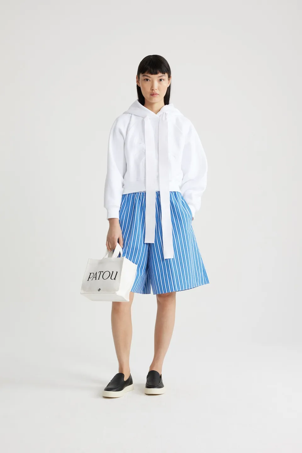 Patou H24JE0699995001W hoodie coton bio médaillon Blanc