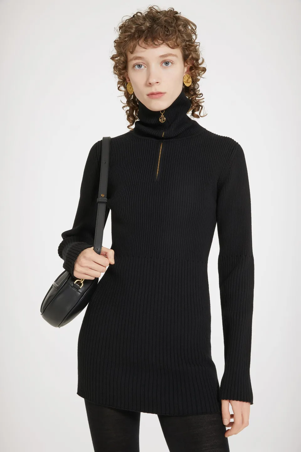 Patou KN135 robe mini noire côtelée laine col montant