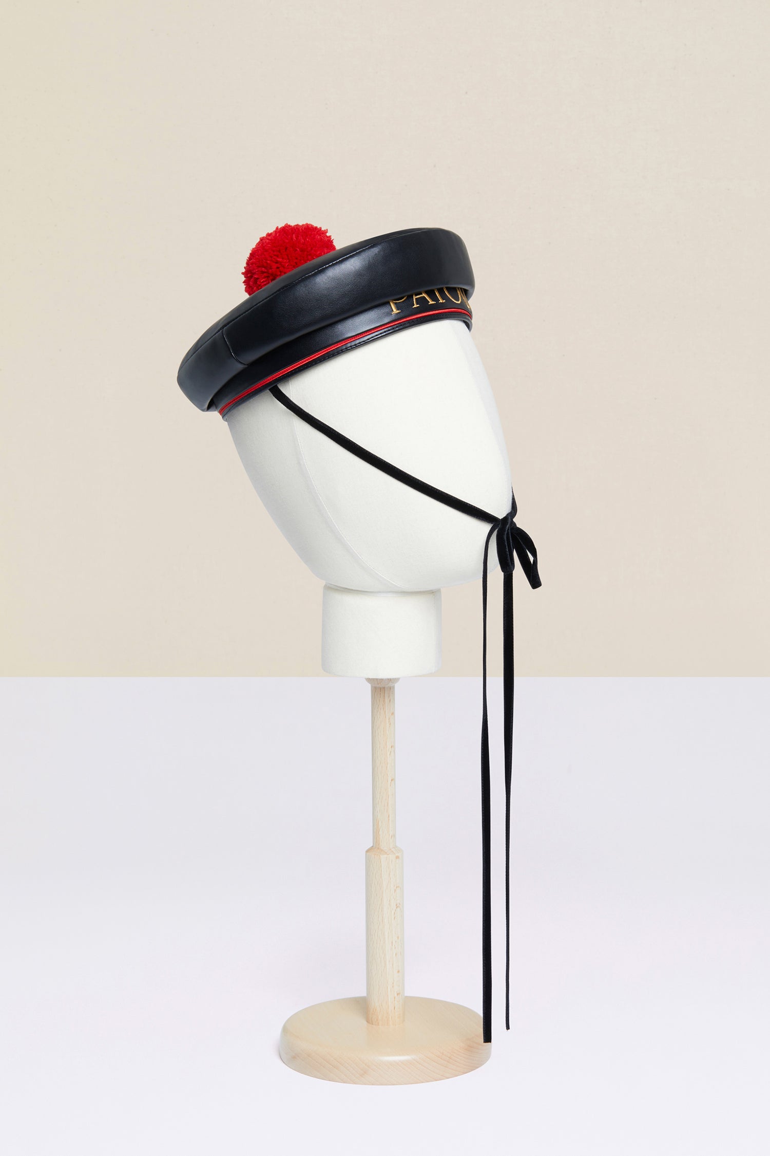Patou Faux leather sailor hat chapeau noir Black TU