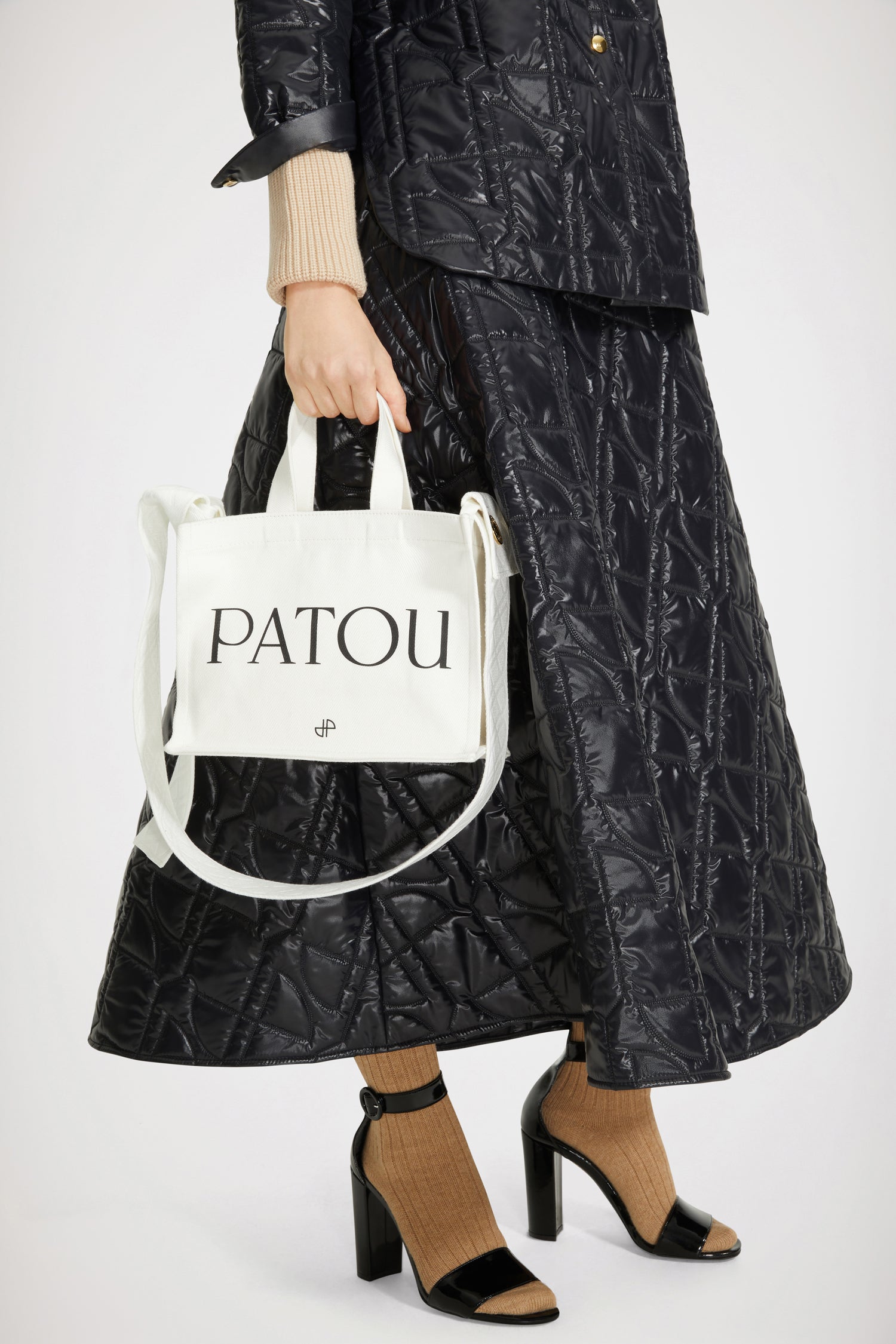 Patou H22SK0320123999B jupe maxi noire matelassée recyclée