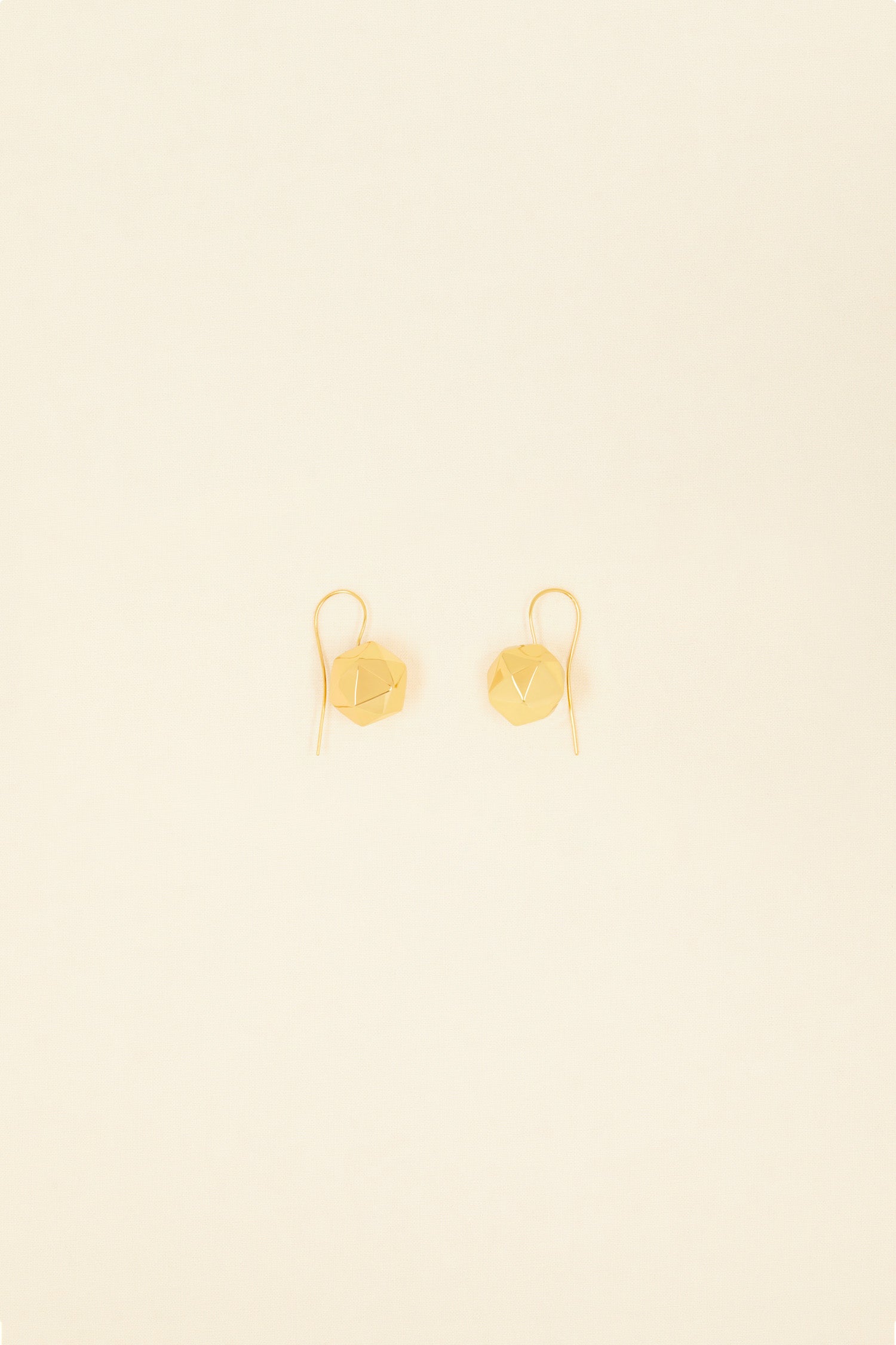 Patou JW062 boucles dorées perle facettée laiton