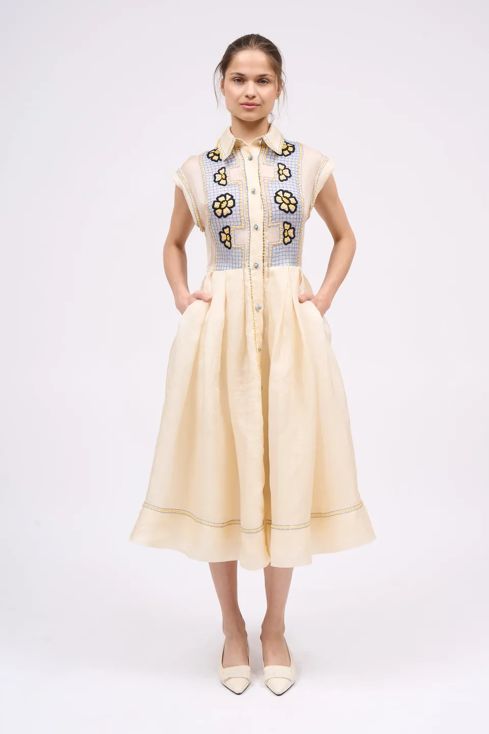 Paul & Joe Hyacinthe robe-chemise soie beige clair brodée