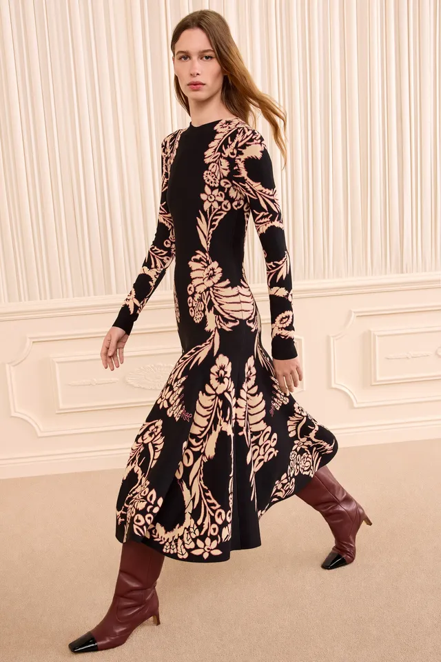 Ulla Johnson Knits Robe Nerissa Vesper jacquard midi
