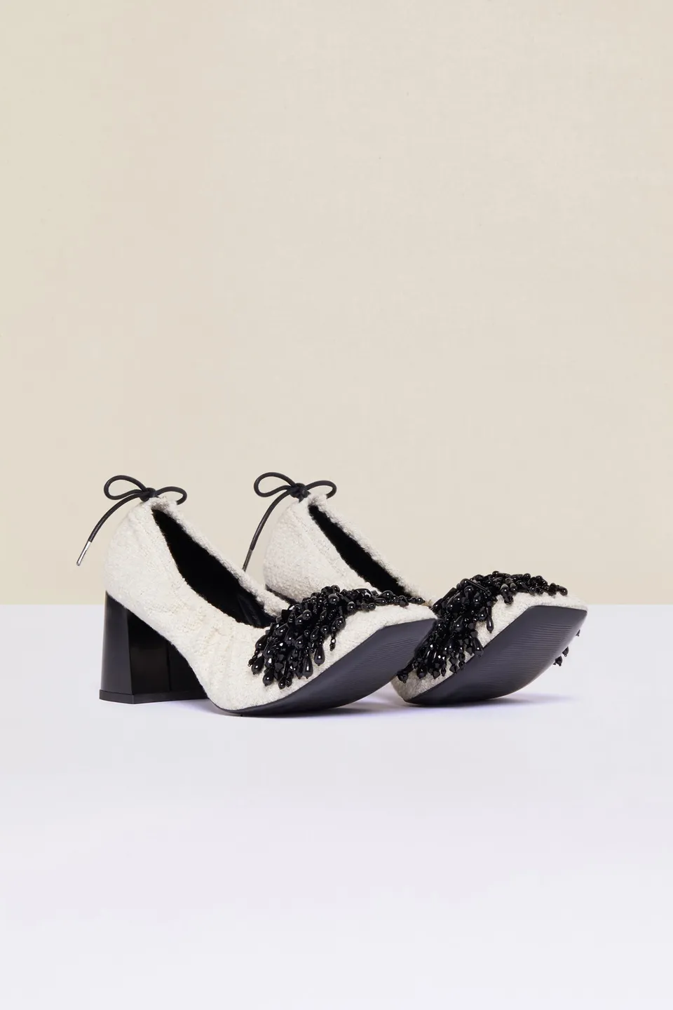 Patou FO005 escarpins tweed sable perles