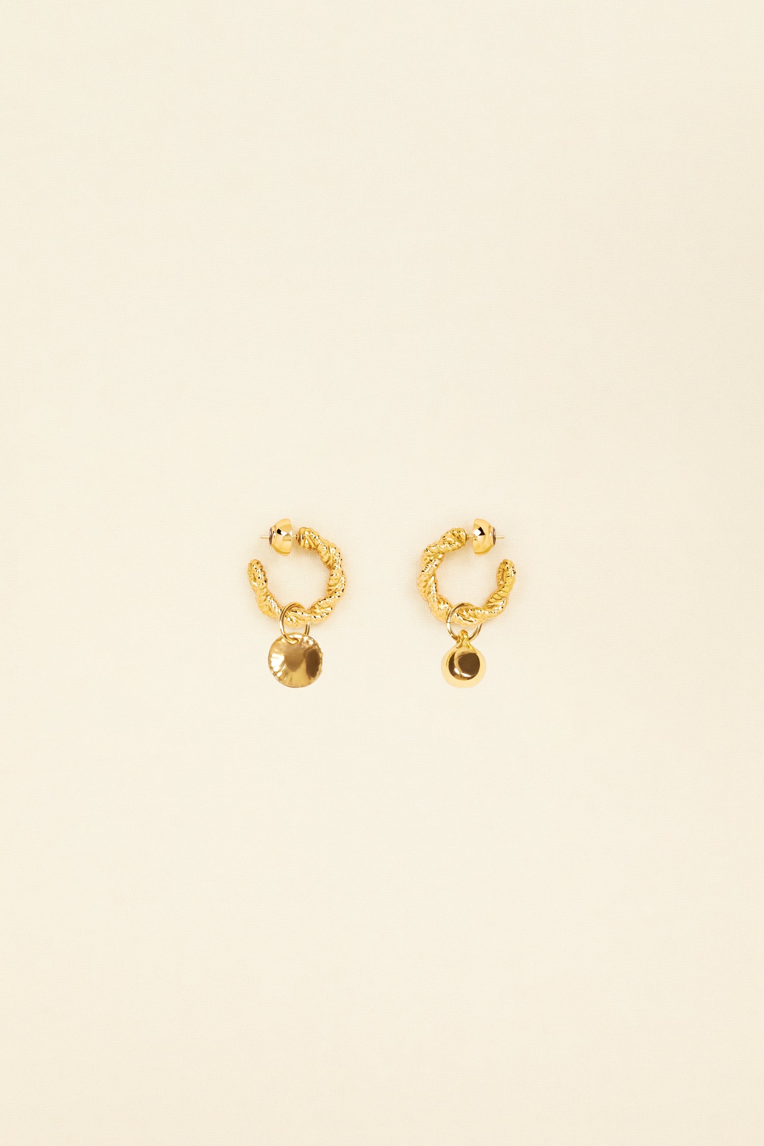 Patou Jewellery JW085 boucles tasse dorées TU laiton