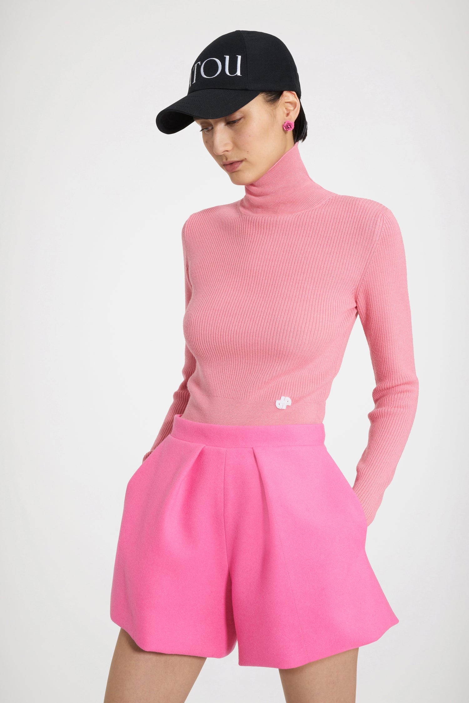 Patou KN058 pull fuchsia col montant maille laine