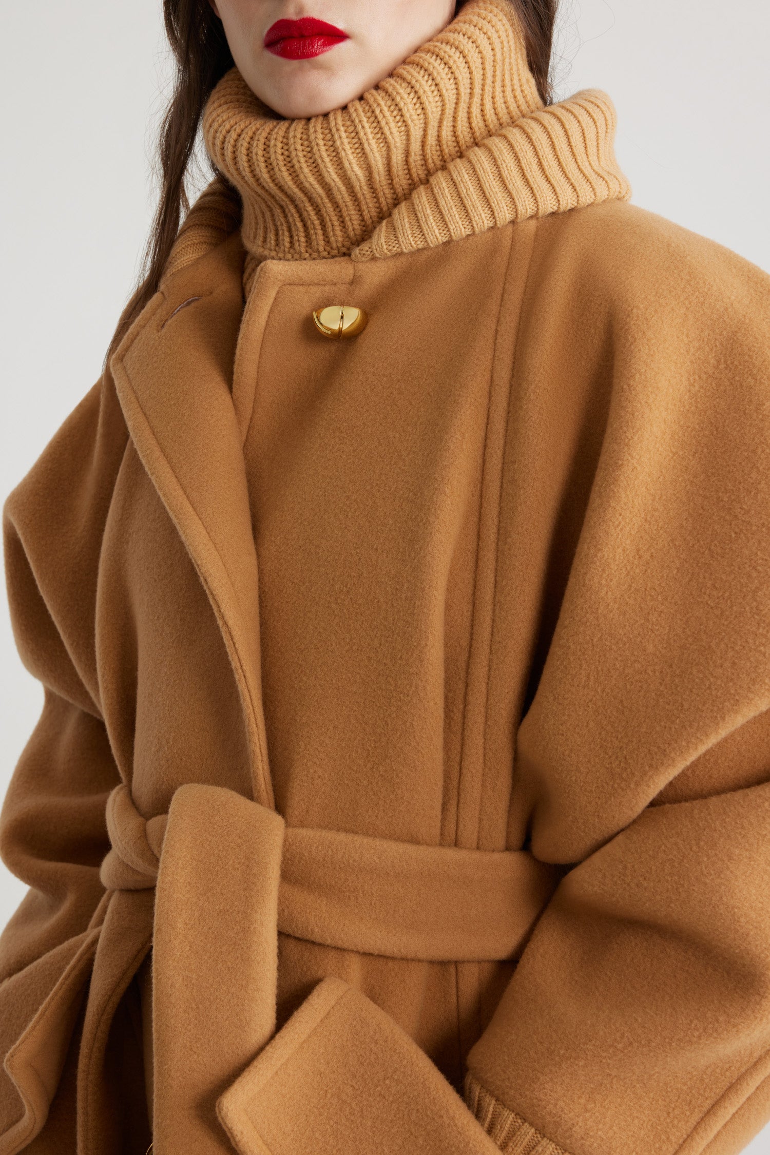 Patou Coats CO0220183109B manteau long oversize biscuit