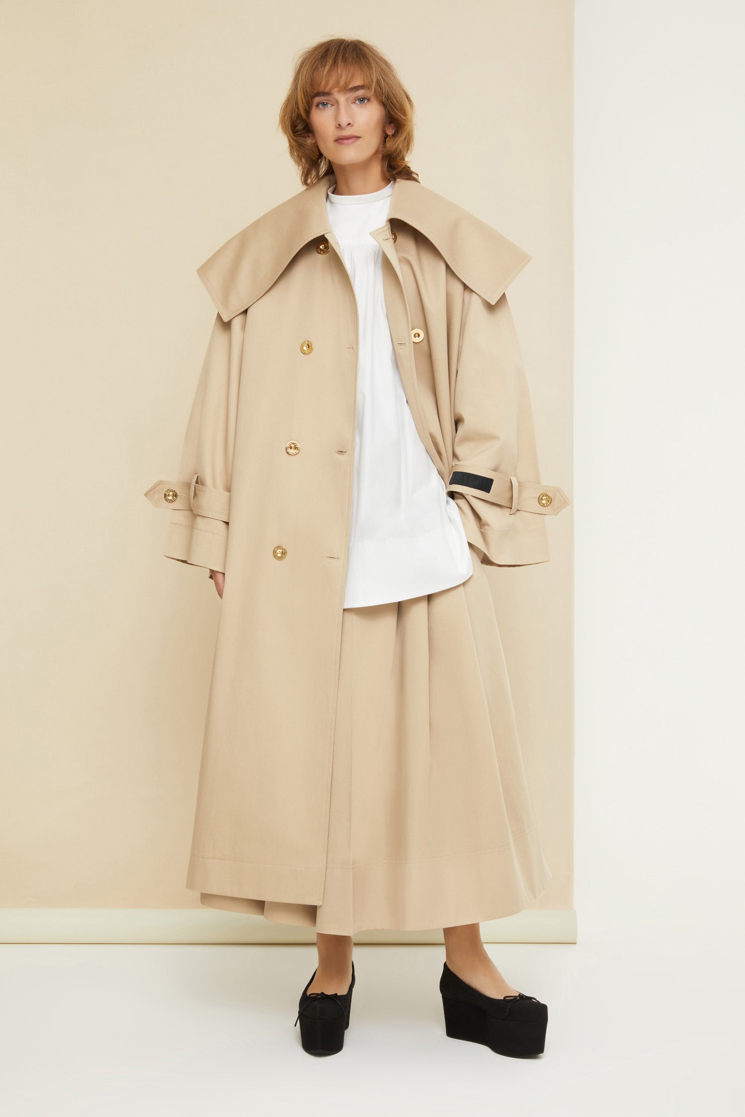 Patou P21OU0090074093S trench sable coton bio ceinturé