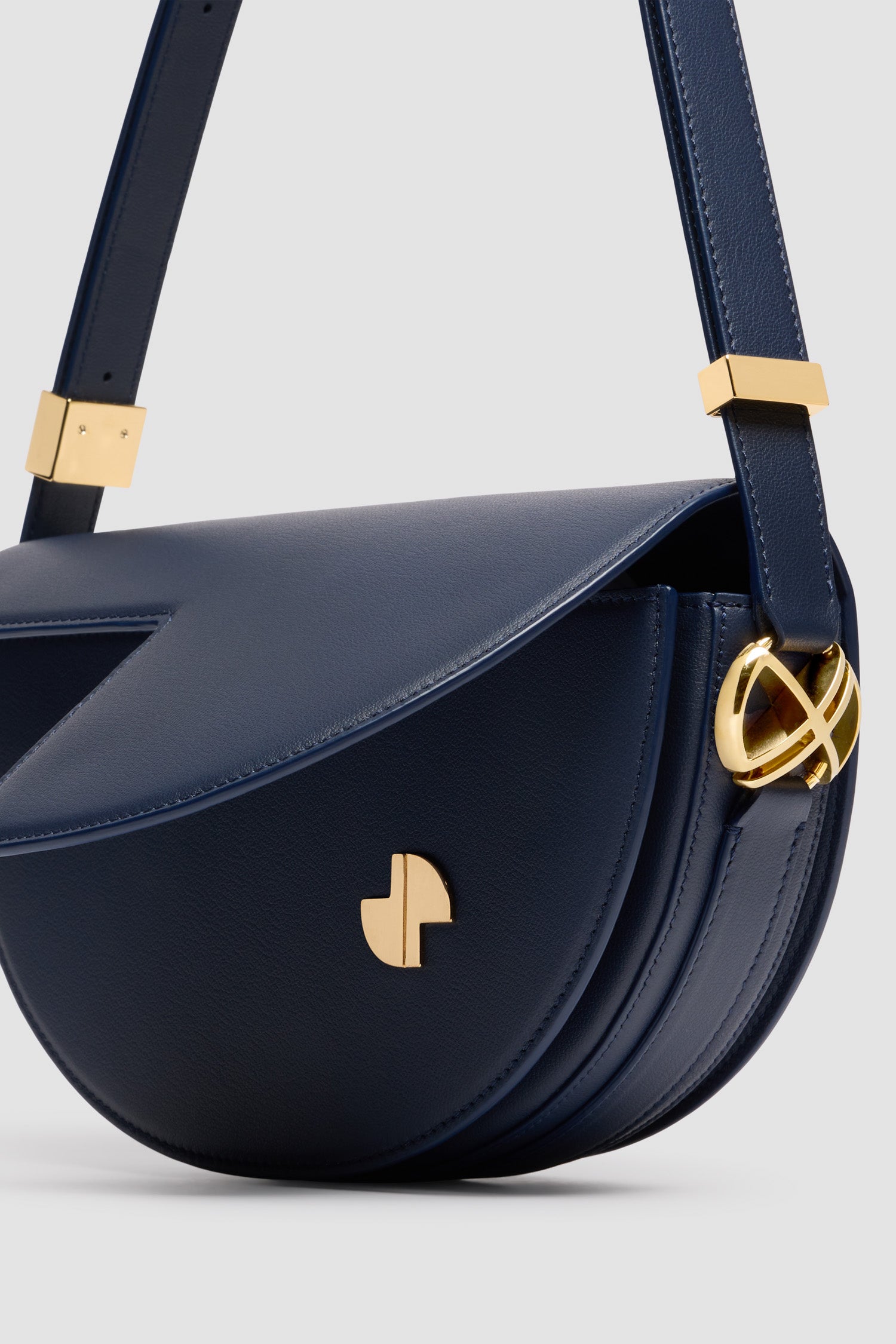 Patou BA022 Le Patou sac cuir navy black