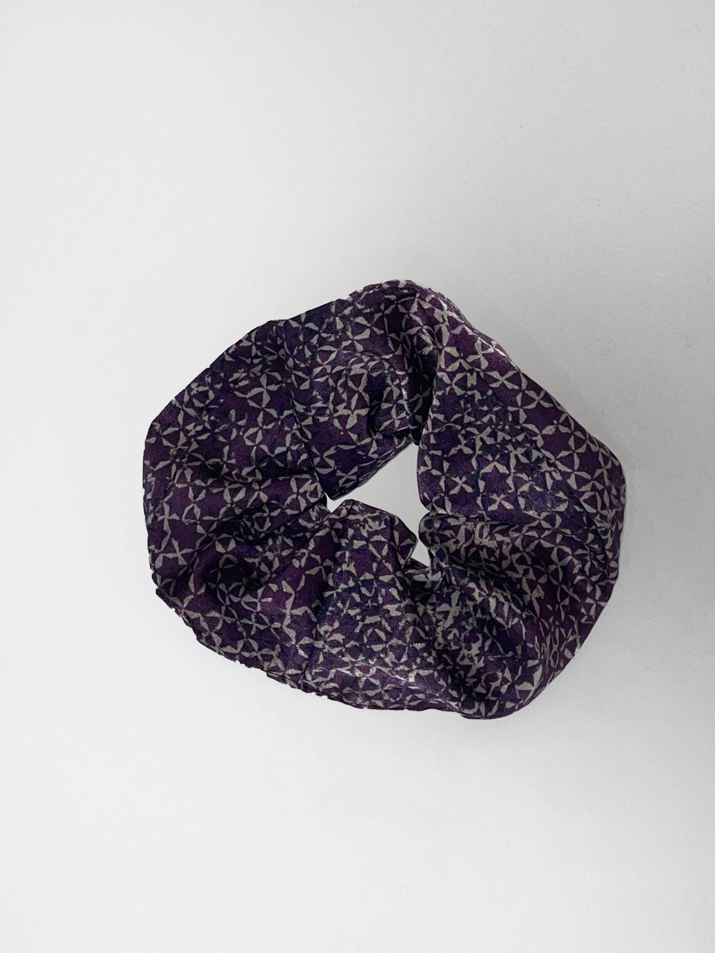 Anahide Saint André chouchou violet coton et soie