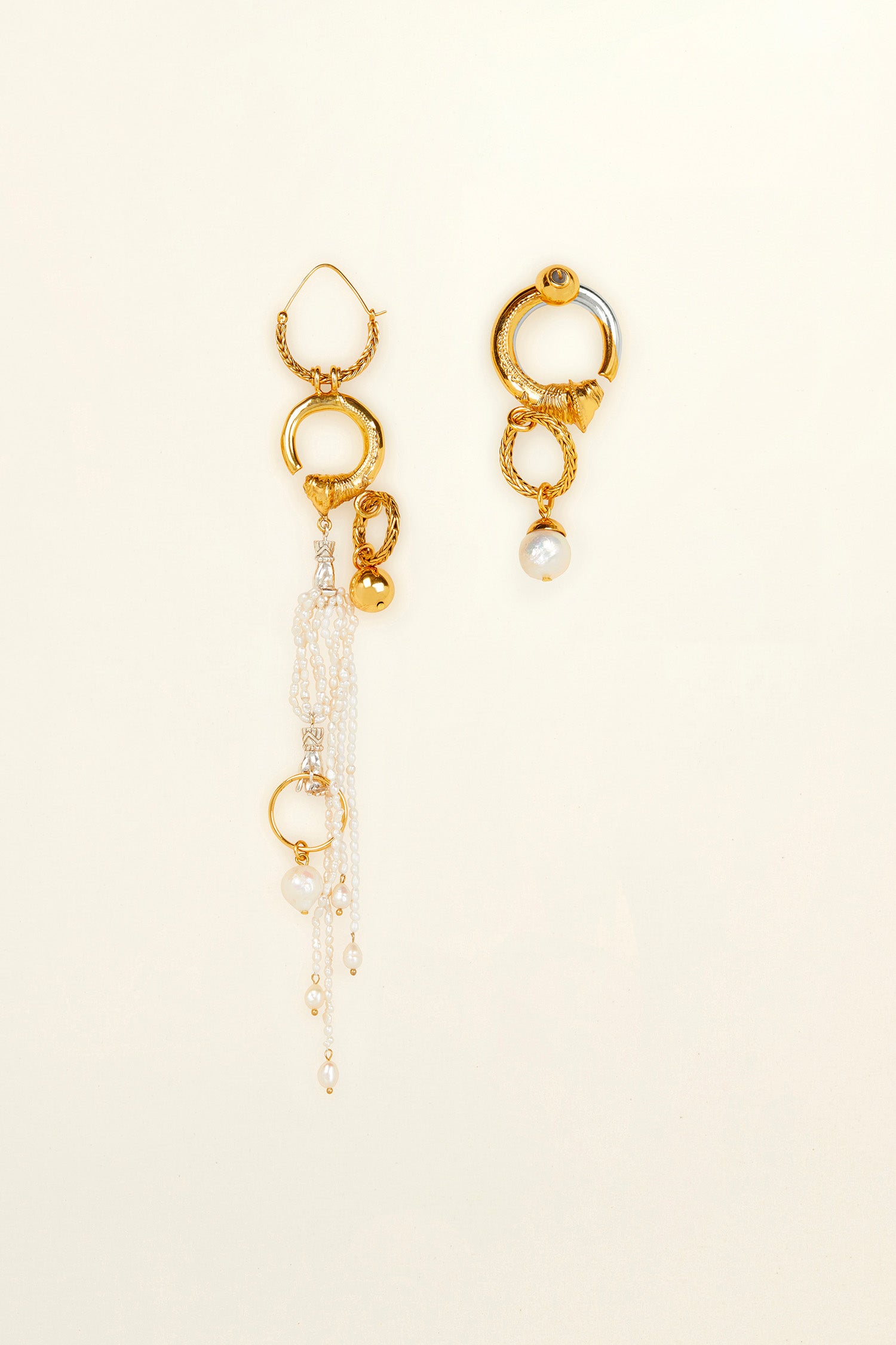 Patou H20JW0091000299G boucles laiton perles doré