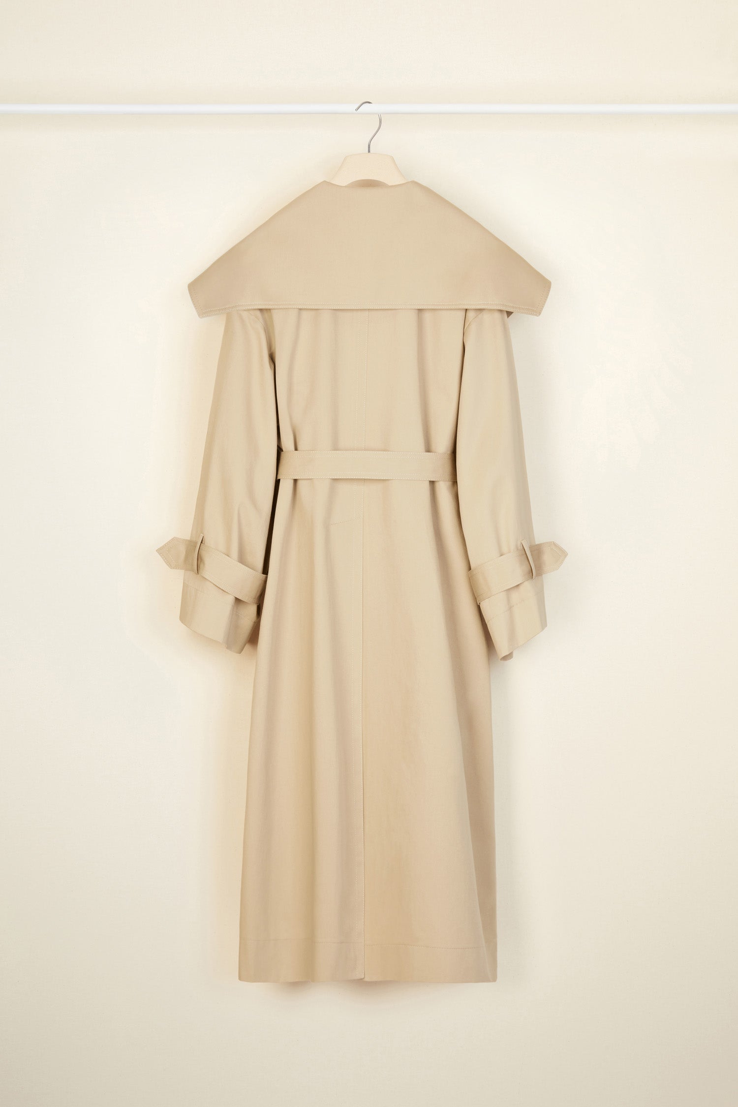 Patou P21OU0090074093S trench sable coton bio ceinturé