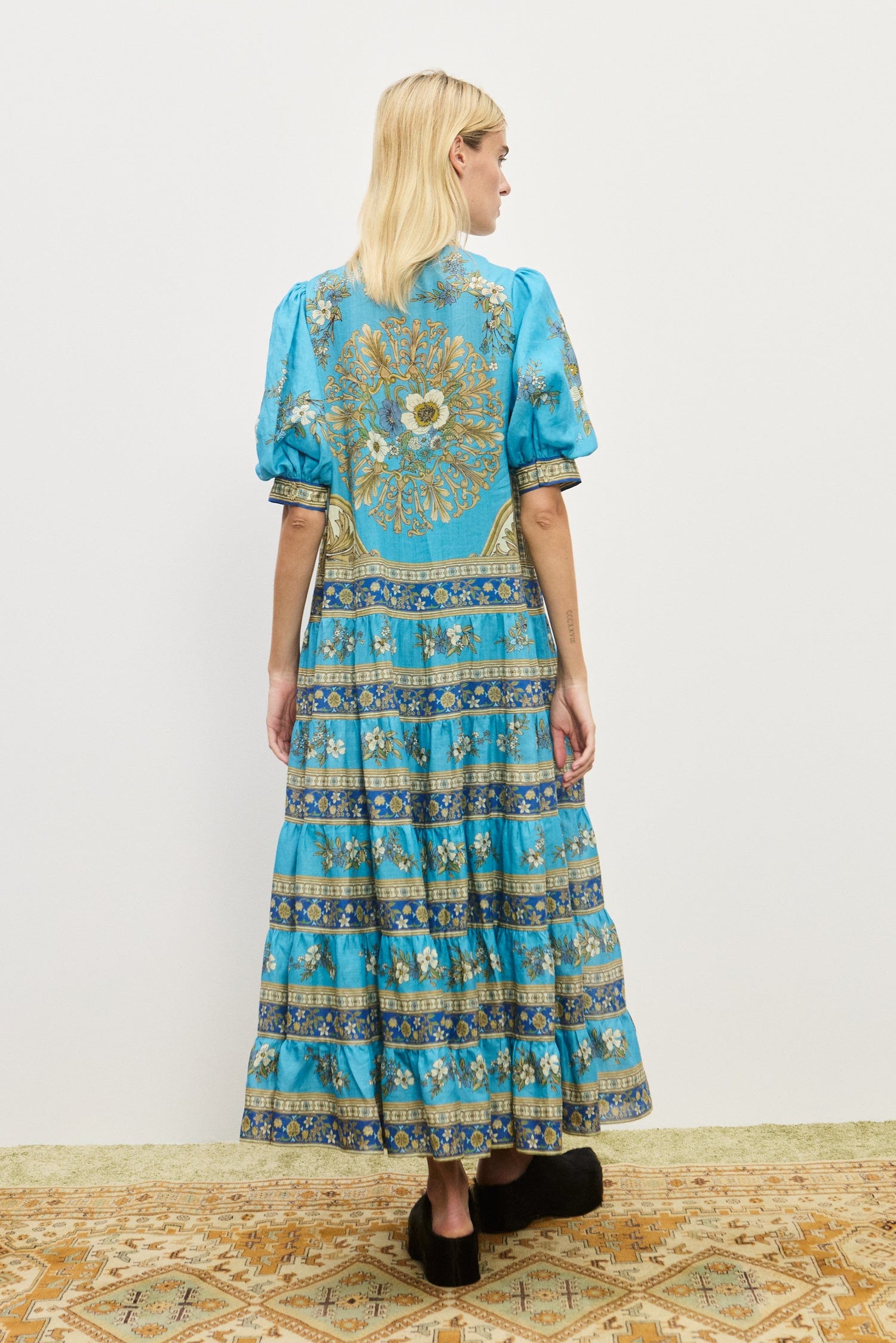 Alemaïs Dresses Cassie Tiered Midi Dress robe ramie