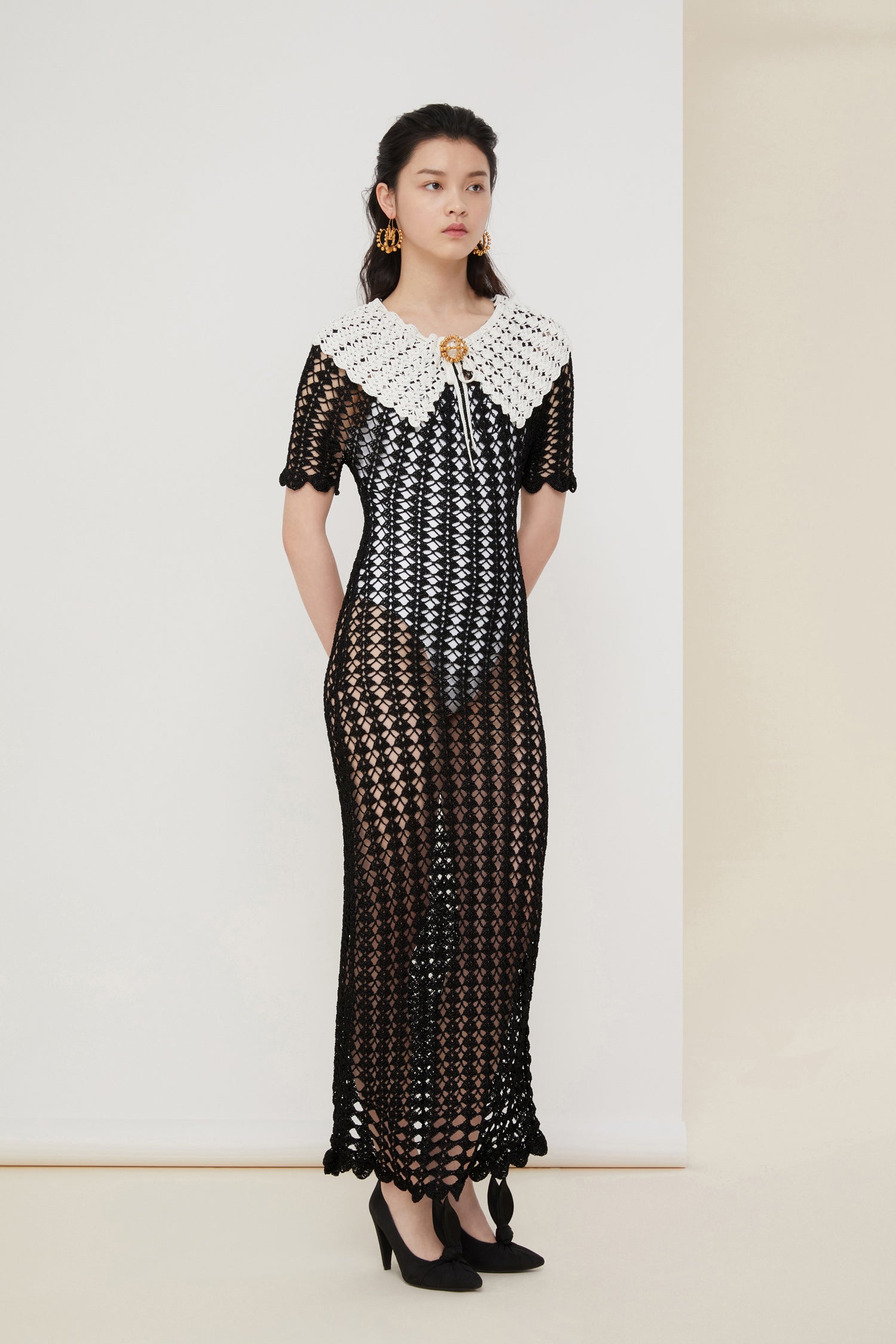 Patou KN024 robe maxi noire crochet bicolore