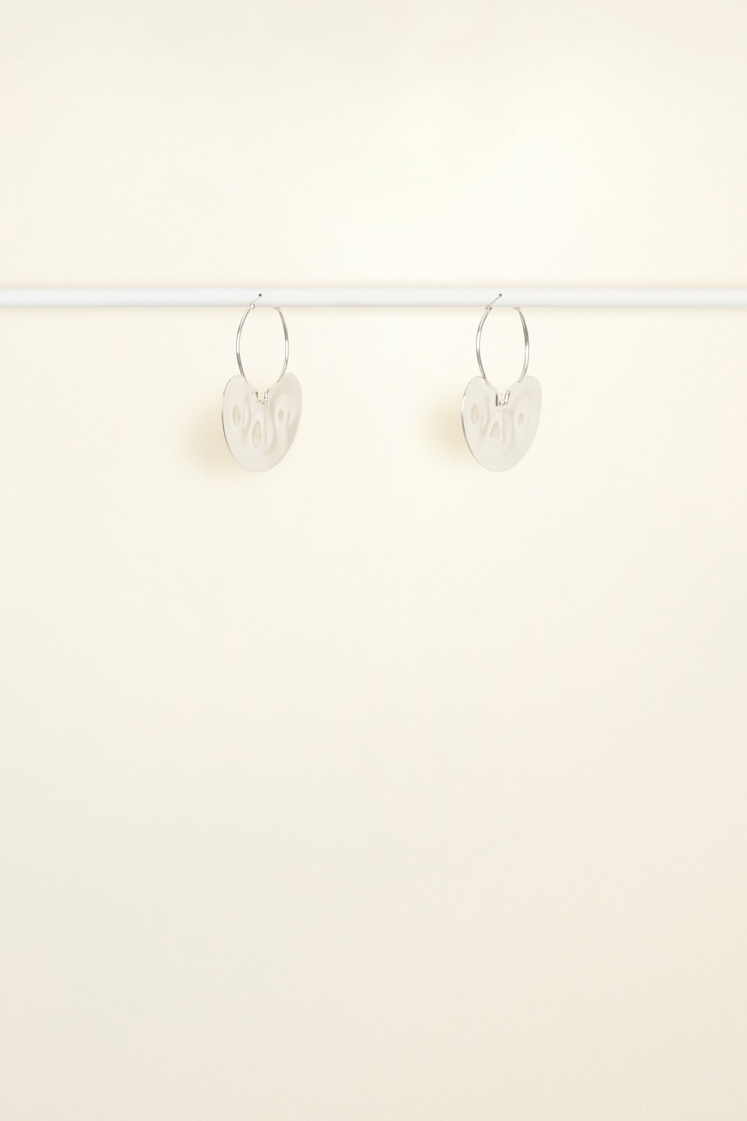Patou Jewellery A20JW012 créoles argent martelées laiton