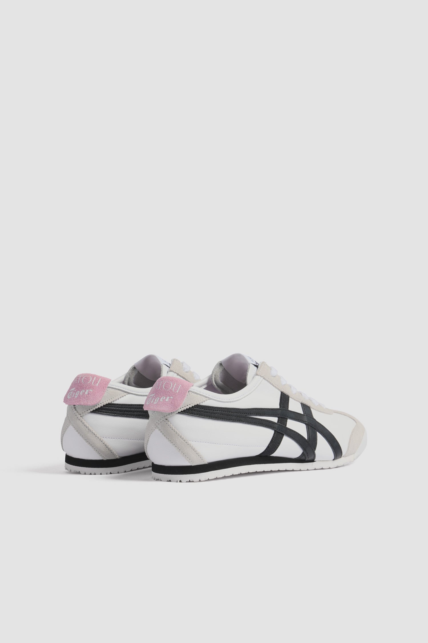 Patou FO012 basket nappa Mexico 66 blanche Onitsuka Tiger
