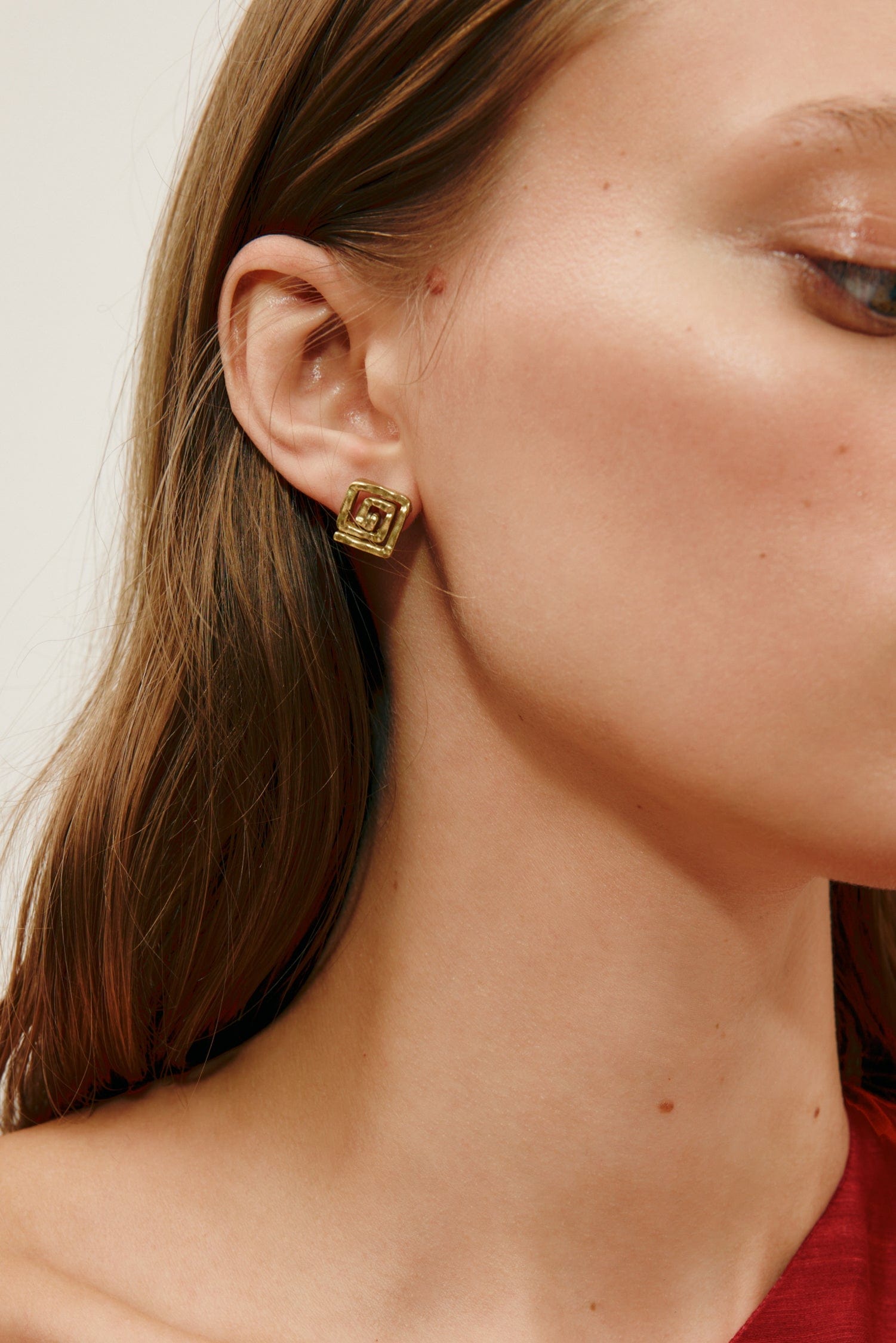 Alemaïs Le Jardin Square Spiral Studs boucles laiton