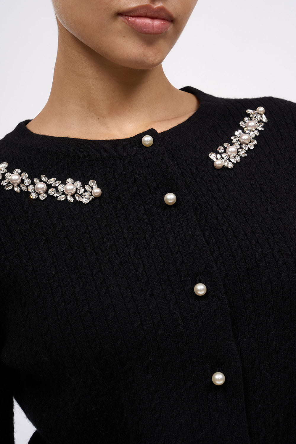 Paul & Joe Joyaux cardigan cachemire brodé main boutons perles