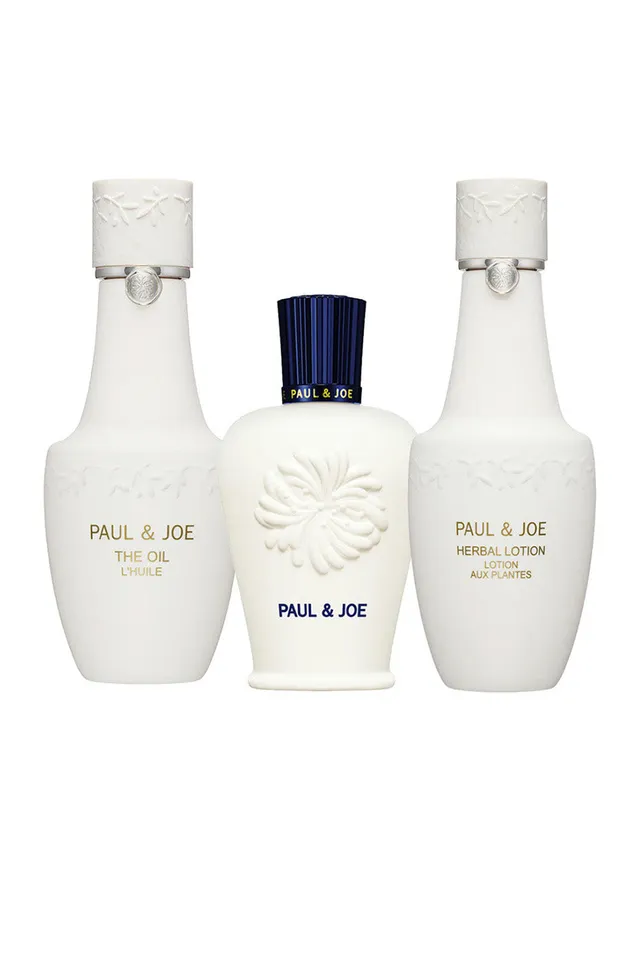 Paul & Joe Soin et teint coffret lotion huile base SPF30
